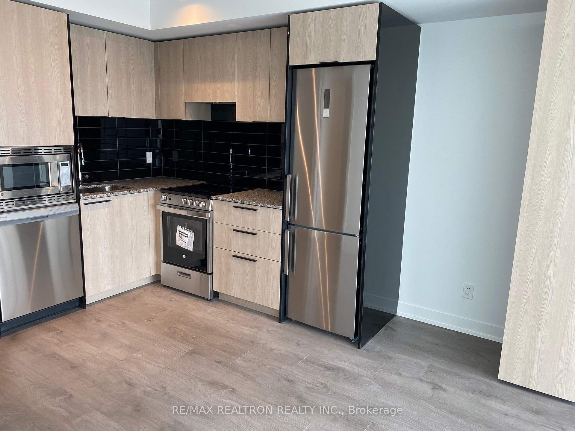 Photo 16 of Unit 4211, 501 Yonge Street, Toronto, Church-Yonge Corridor — HOMEH