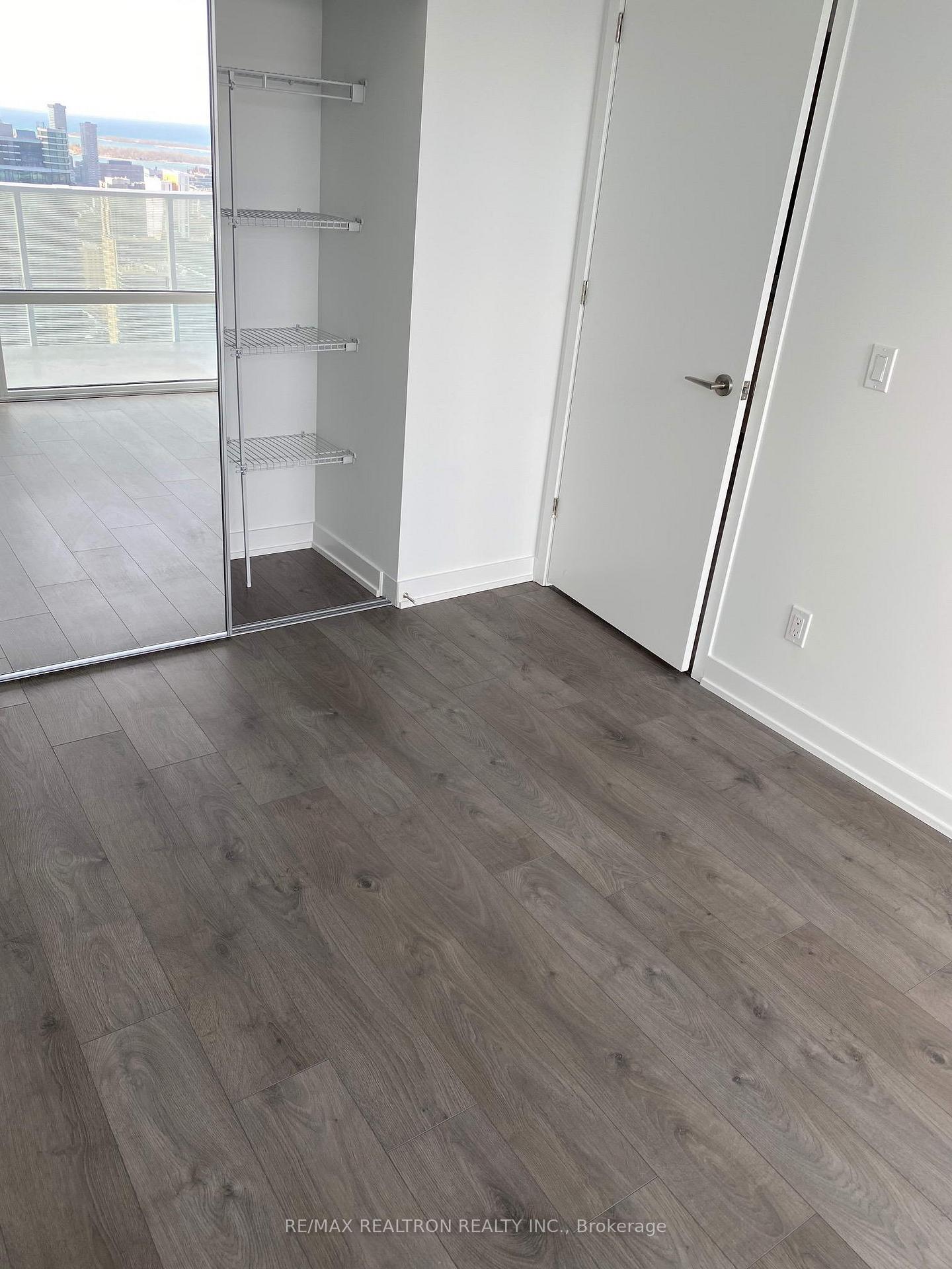 Photo 13 of Unit 4211, 501 Yonge Street, Toronto, Church-Yonge Corridor — HOMEH
