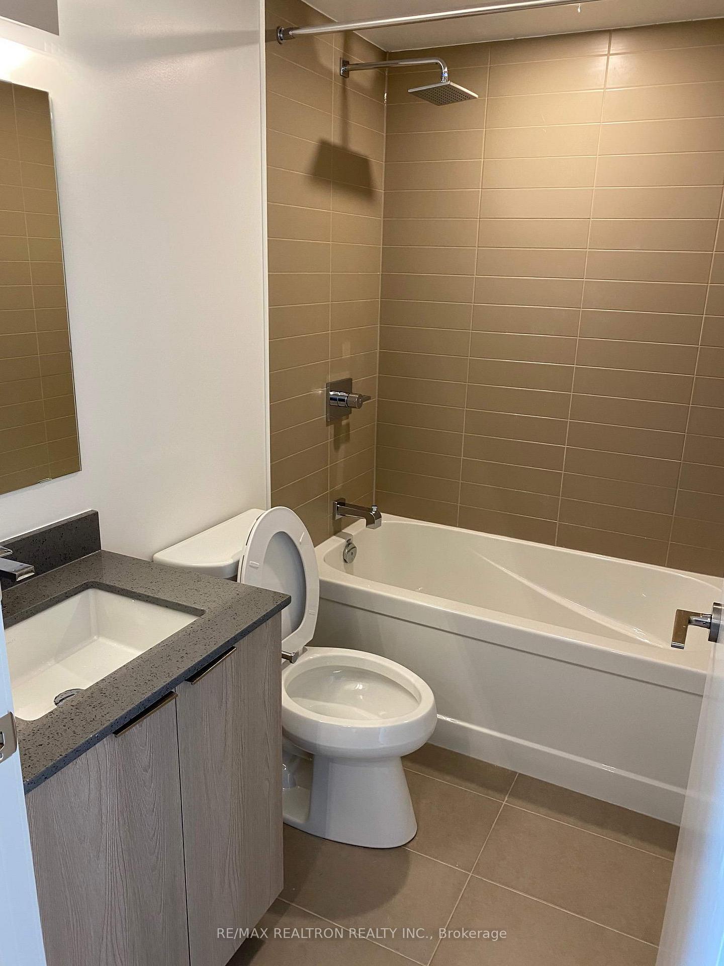 Photo 12 of Unit 4211, 501 Yonge Street, Toronto, Church-Yonge Corridor — HOMEH