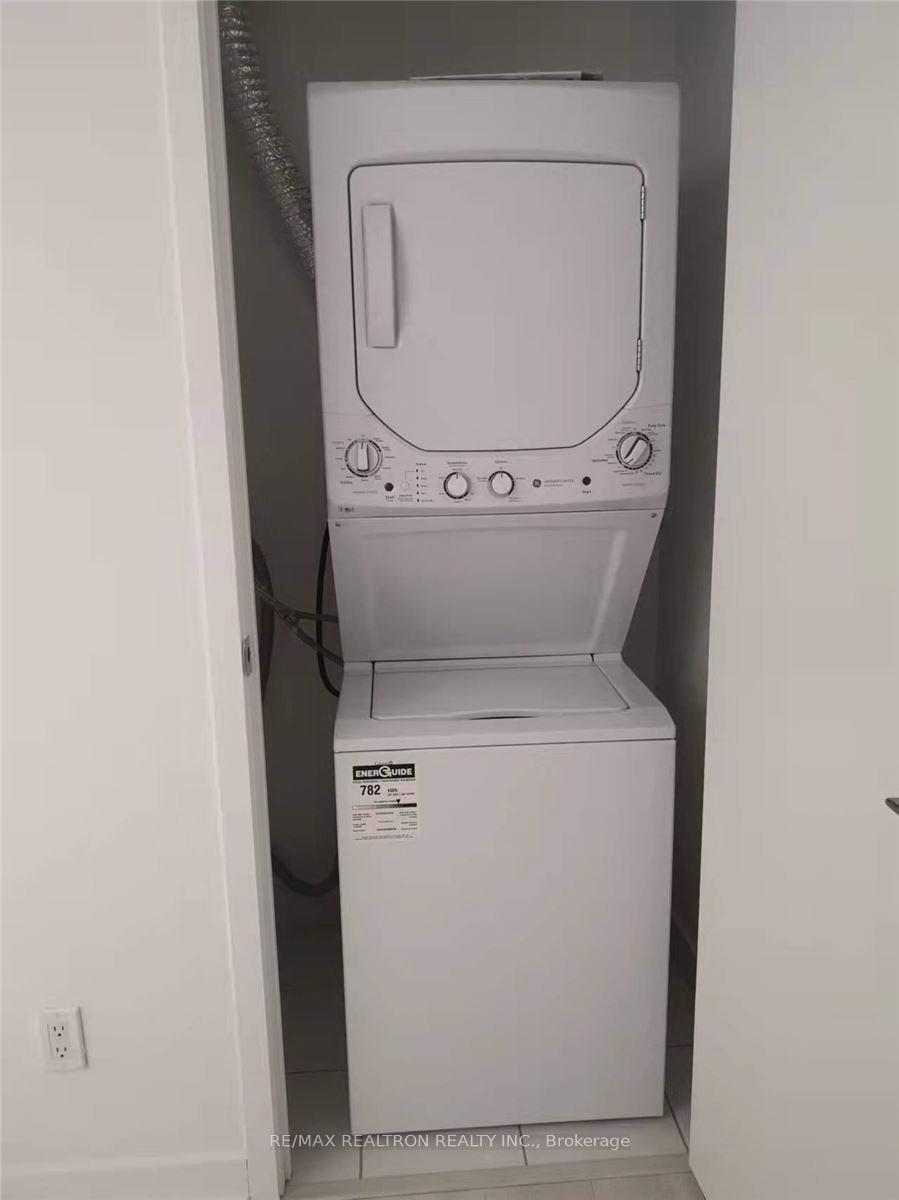 Photo 6 of Unit 4211, 501 Yonge Street, Toronto, Church-Yonge Corridor — HOMEH