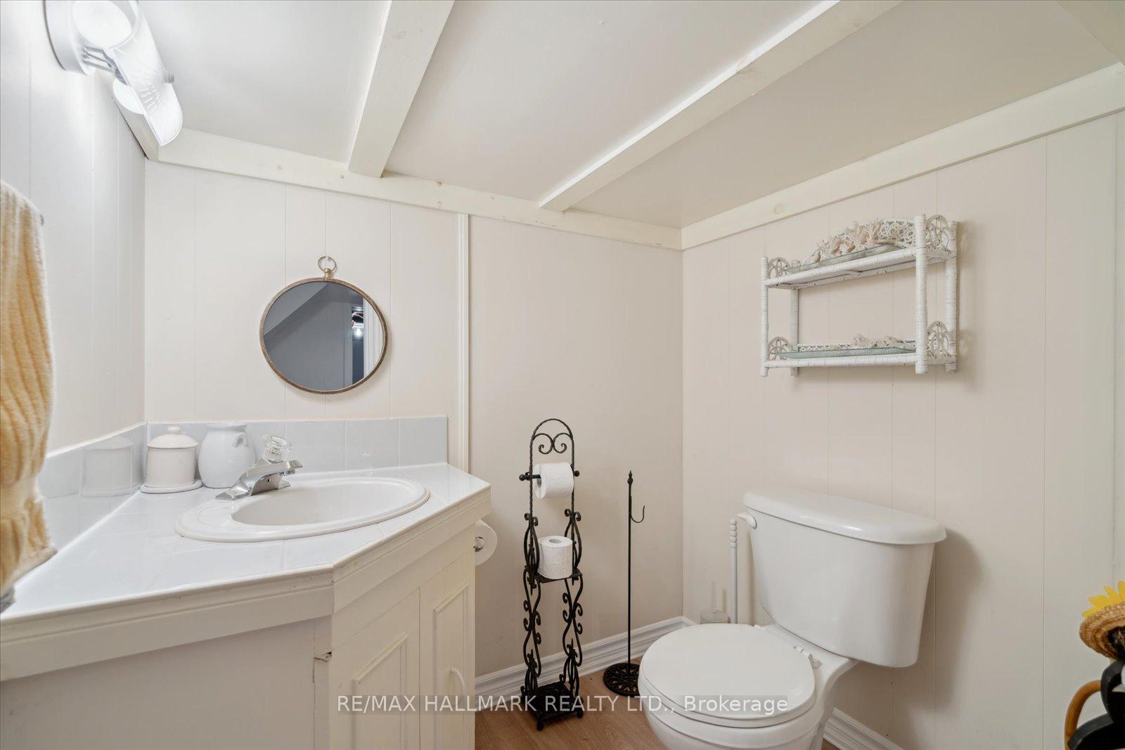 Photo 11 of 64 Park Street, Brock, Cannington — HOMEH