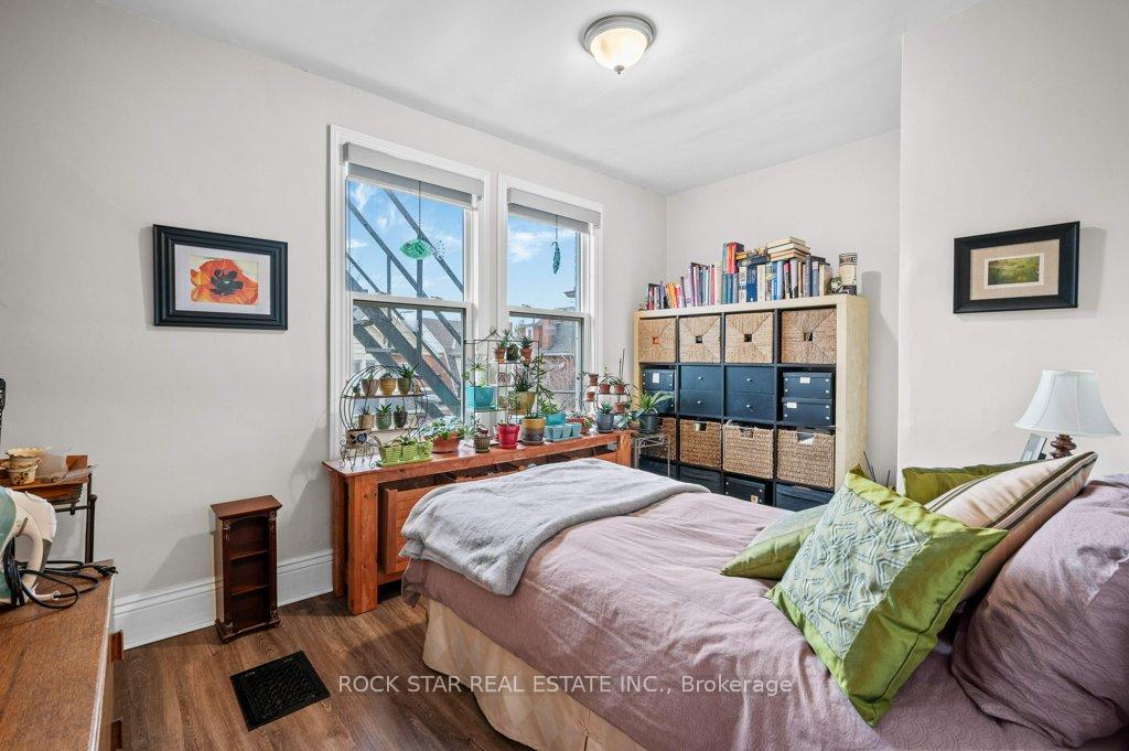 Photo 11 of 95 Spadina Avenue, Hamilton, Stipley — HOMEH
