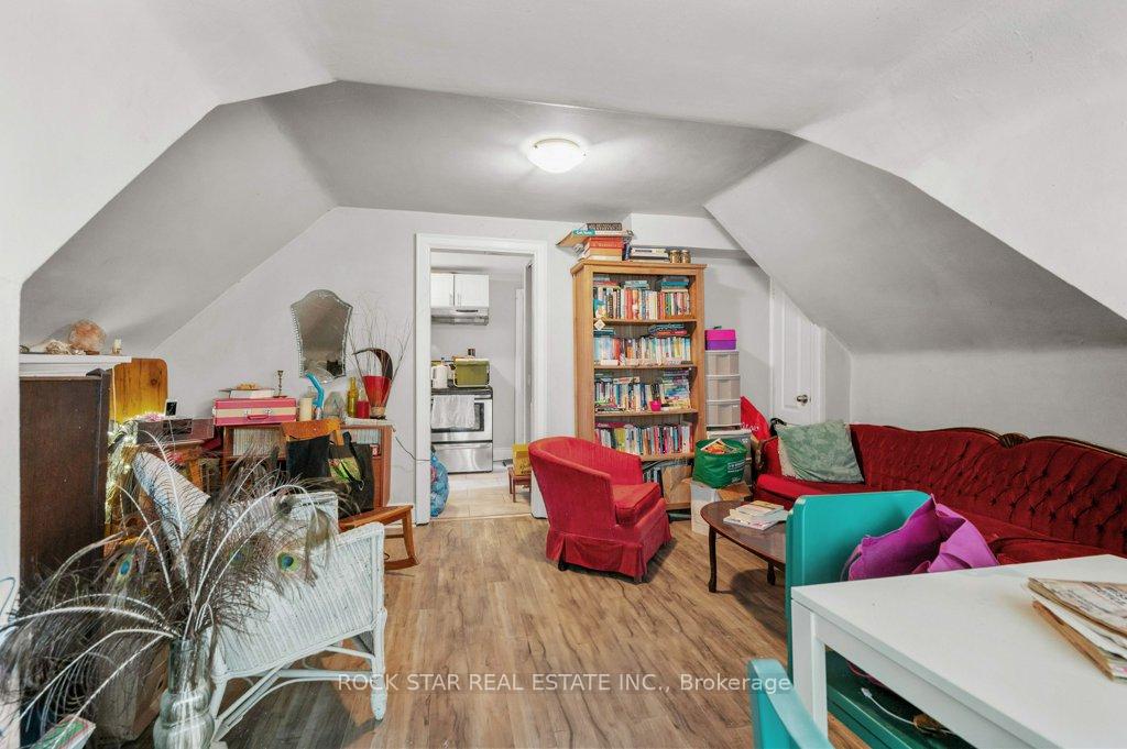 Photo 21 of 95 Spadina Avenue, Hamilton, Stipley — HOMEH