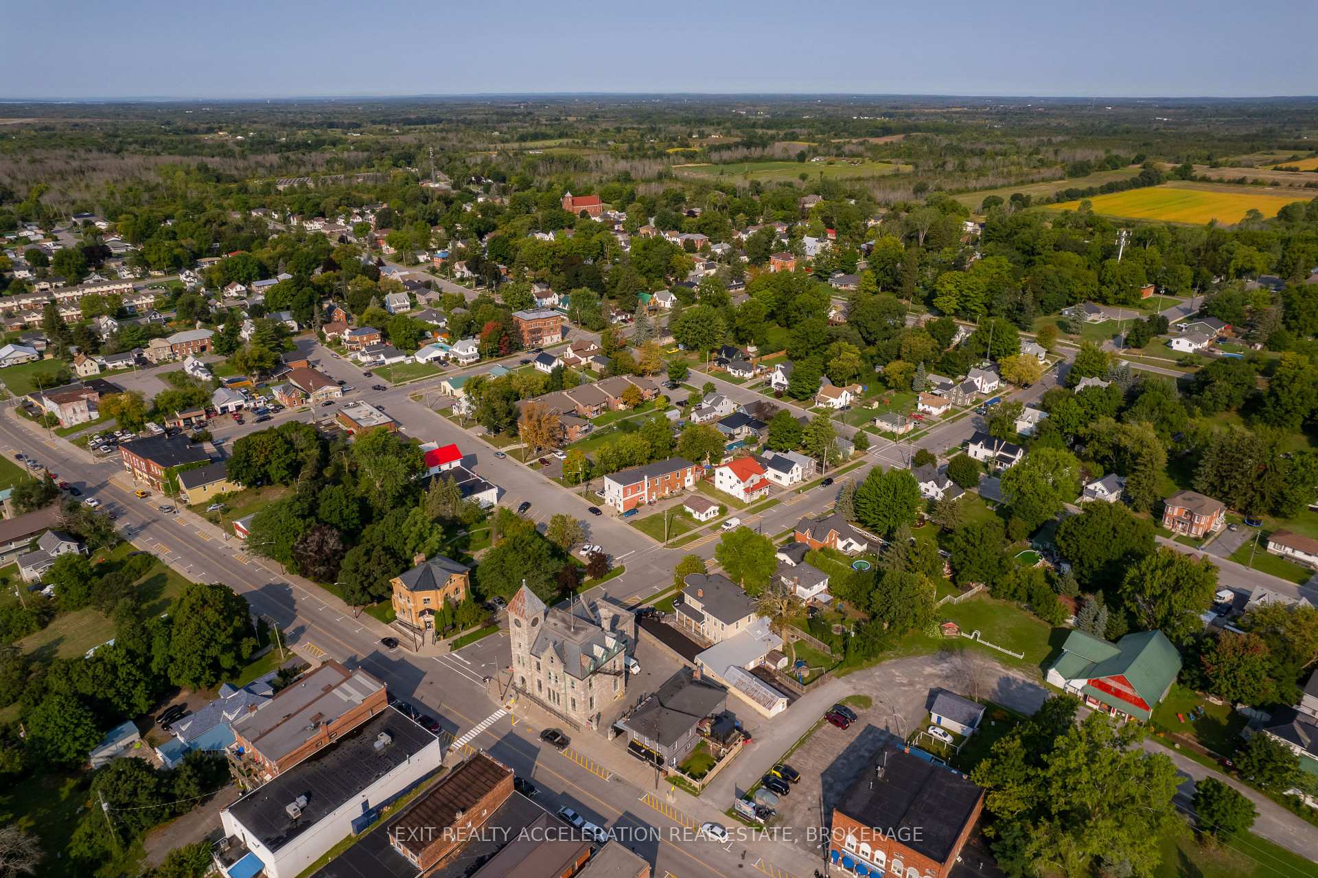 Photo 3 of 329 Edmon Street, Deseronto, Deseronto (Town) — HOMEH