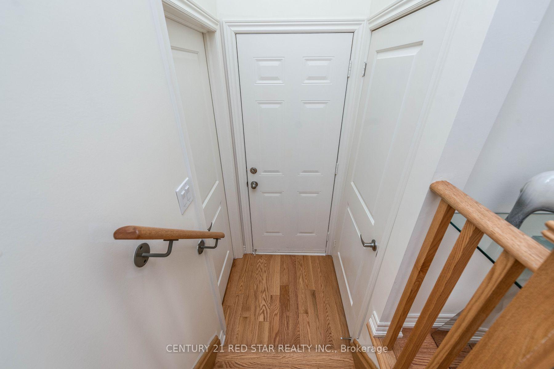 Photo 10 of 9 Sail Road, Brampton, Northwest Brampton — HOMEH