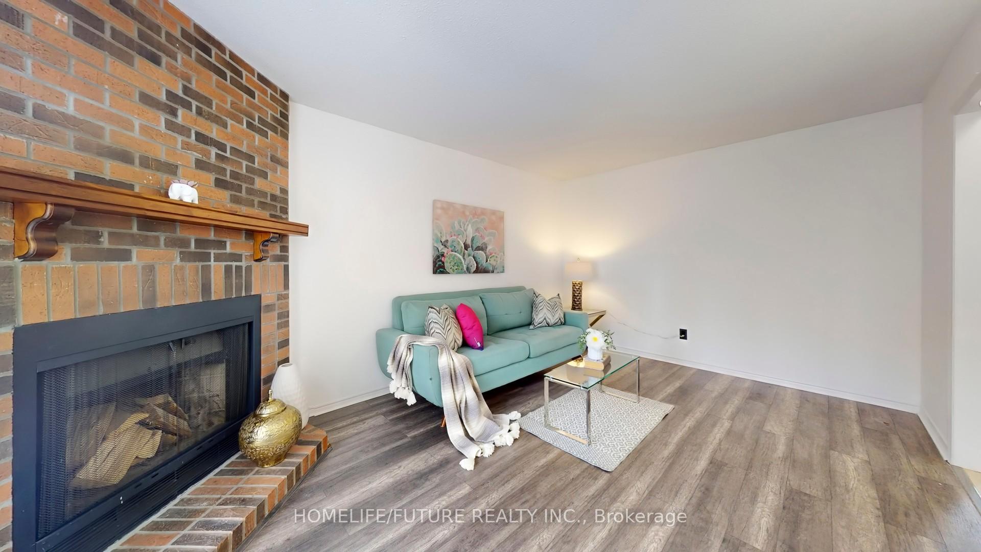 Photo 15 of 51 Gurr Crescent, Ajax, Central West — HOMEH