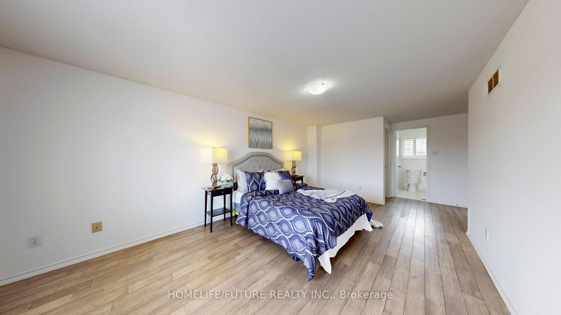 Photo 28 of 51 Gurr Crescent, Ajax, Central West — HOMEH
