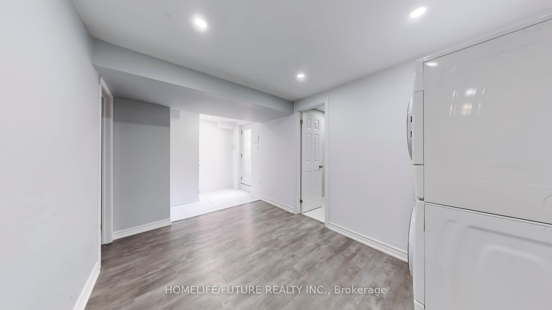 Photo 45 of 51 Gurr Crescent, Ajax, Central West — HOMEH