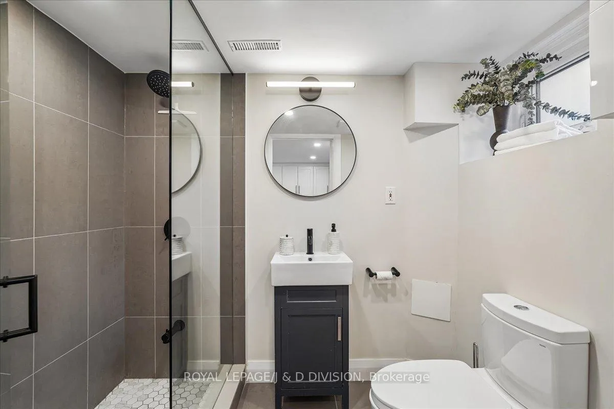Photo 32 of 141 Browning Avenue, Toronto, Playter Estates-Danforth — HOMEH