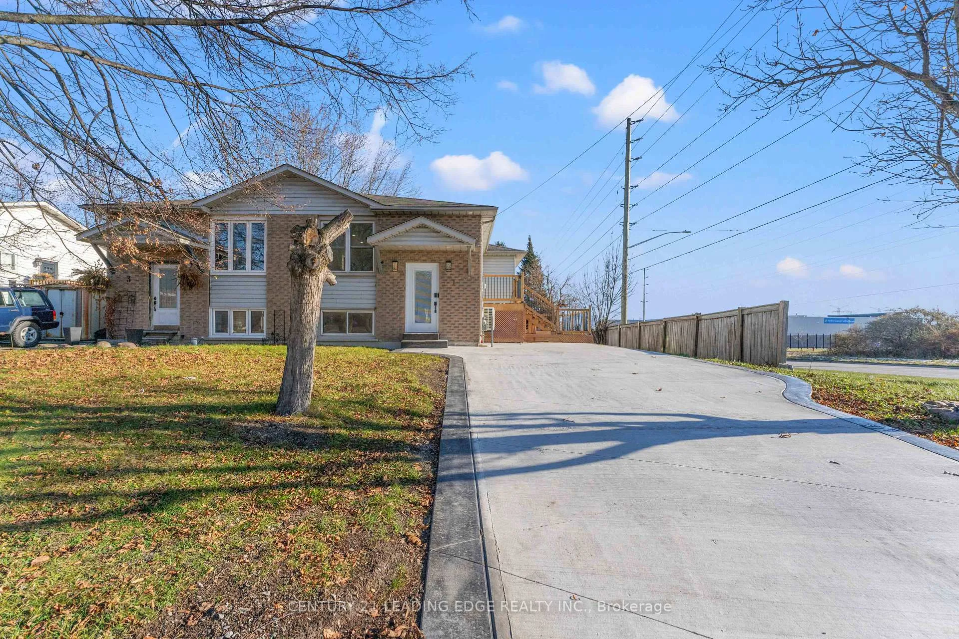 Photo 1 of 1 Lockhart Gate, Clarington, Bowmanville — HOMEH