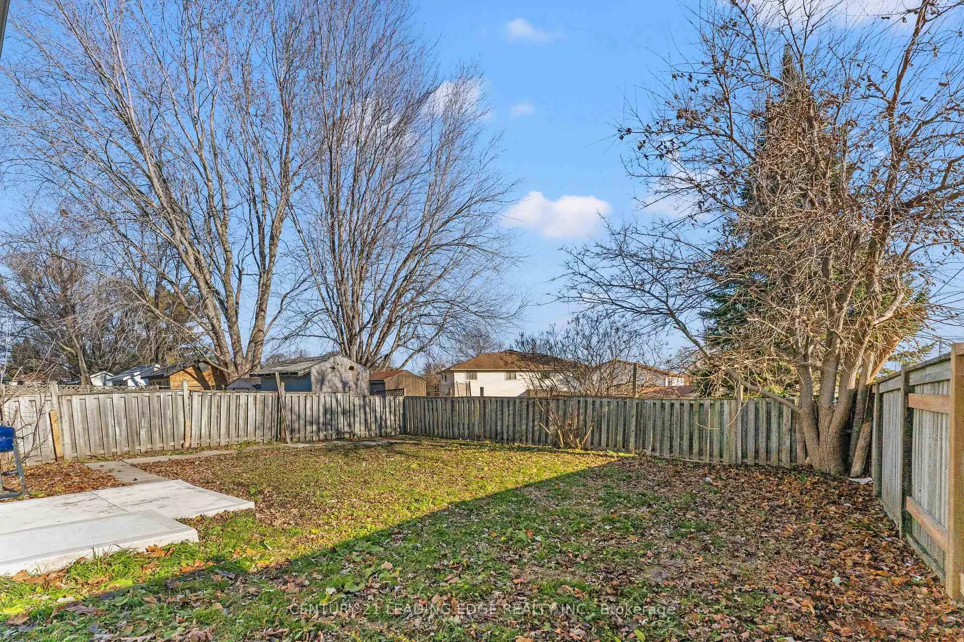 Photo 42 of 1 Lockhart Gate, Clarington, Bowmanville — HOMEH
