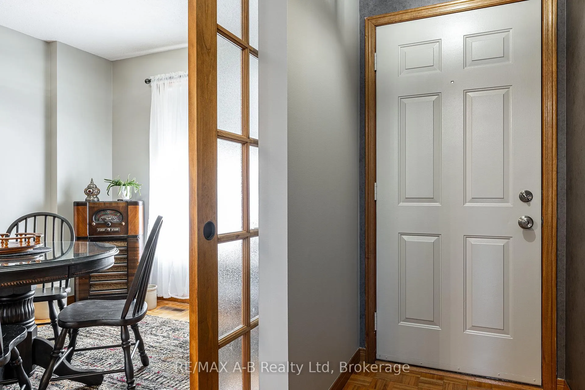 Photo 5 of 35 Sparling Crescent, St. Marys — HOMEH