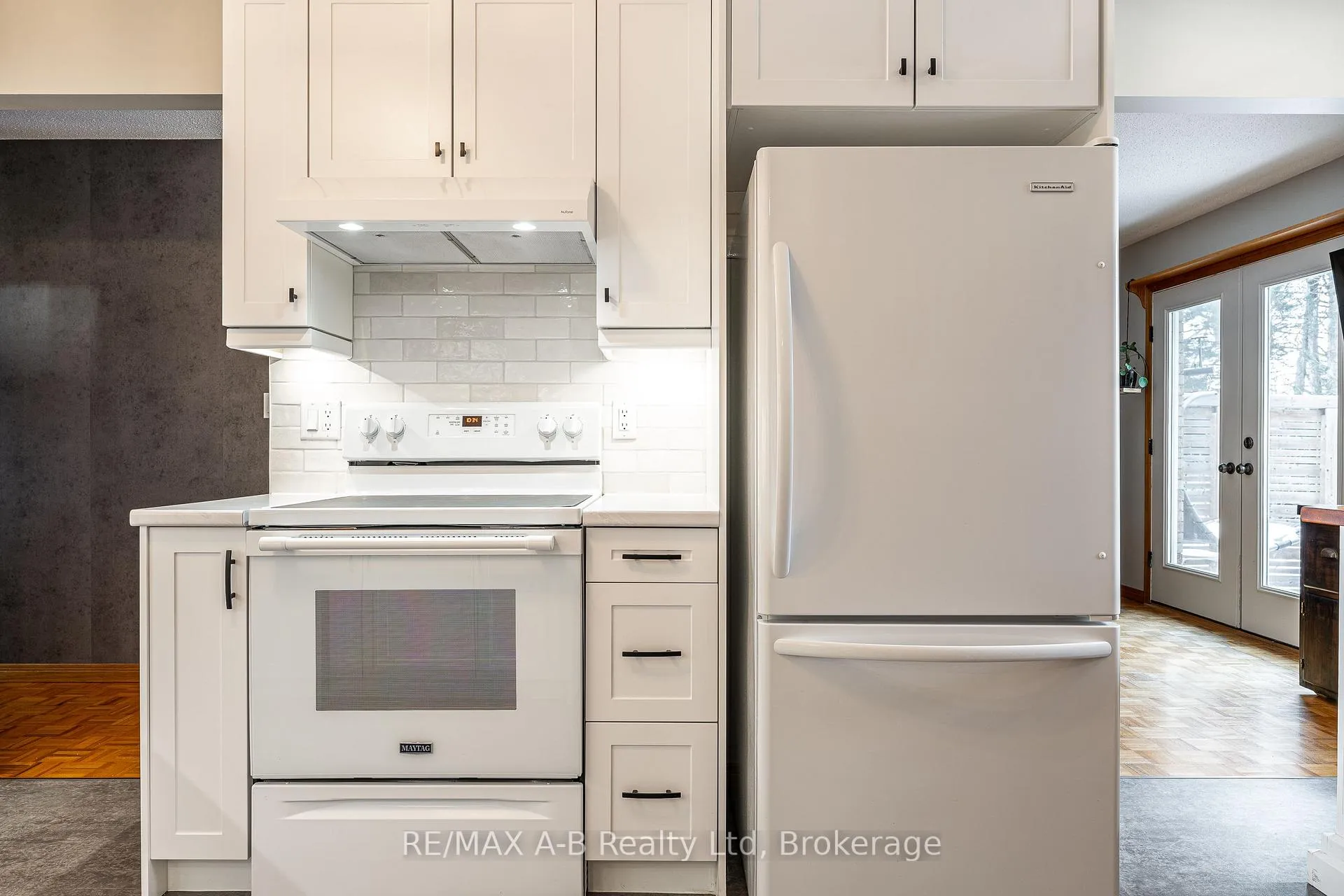 Photo 11 of 35 Sparling Crescent, St. Marys — HOMEH