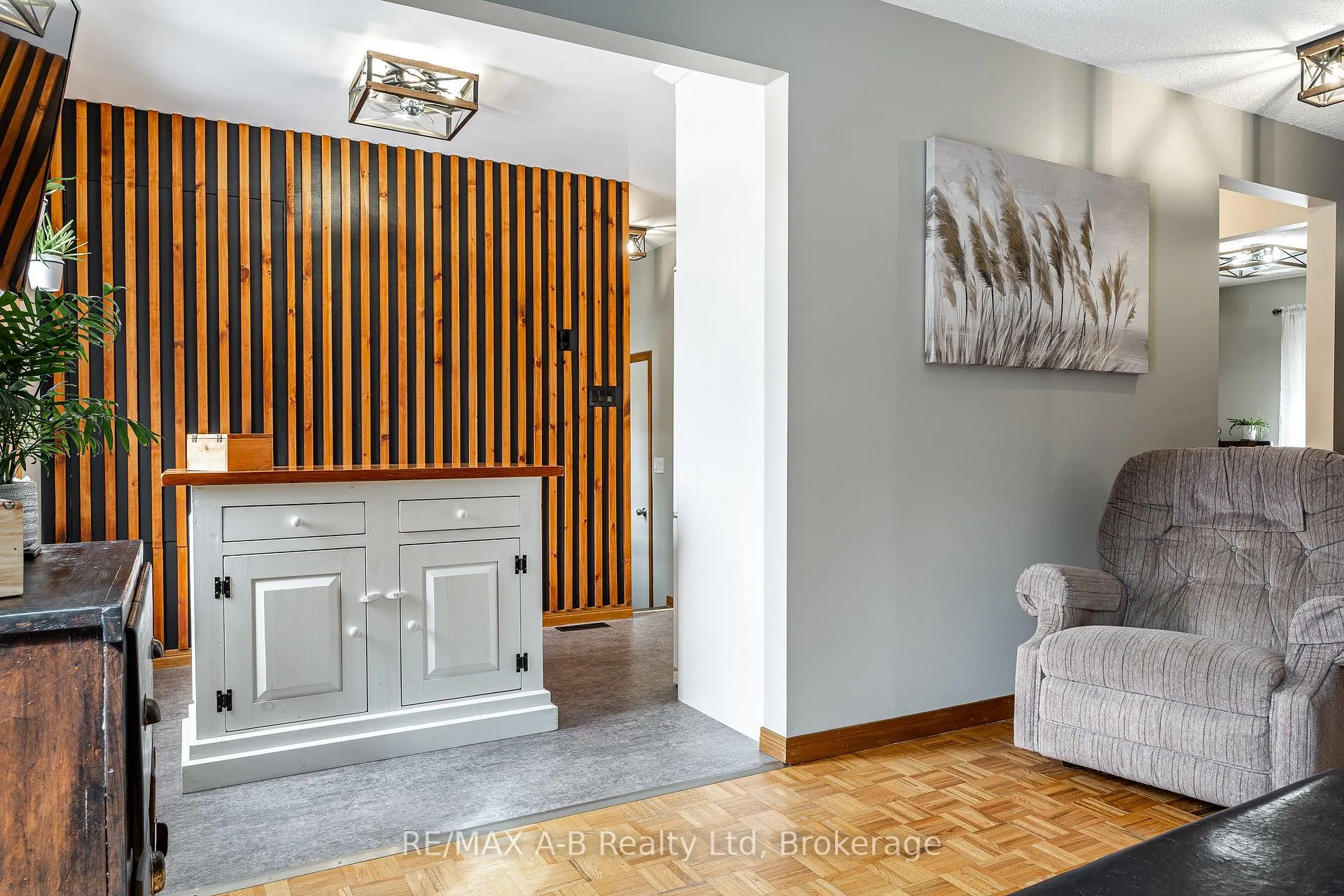 Photo 14 of 35 Sparling Crescent, St. Marys — HOMEH