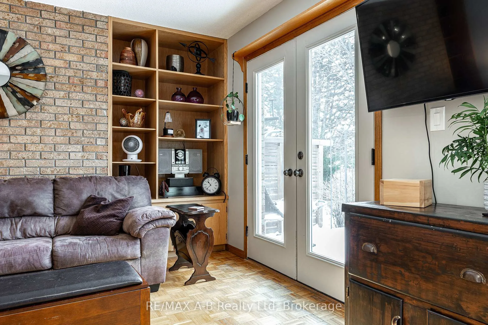 Photo 15 of 35 Sparling Crescent, St. Marys — HOMEH