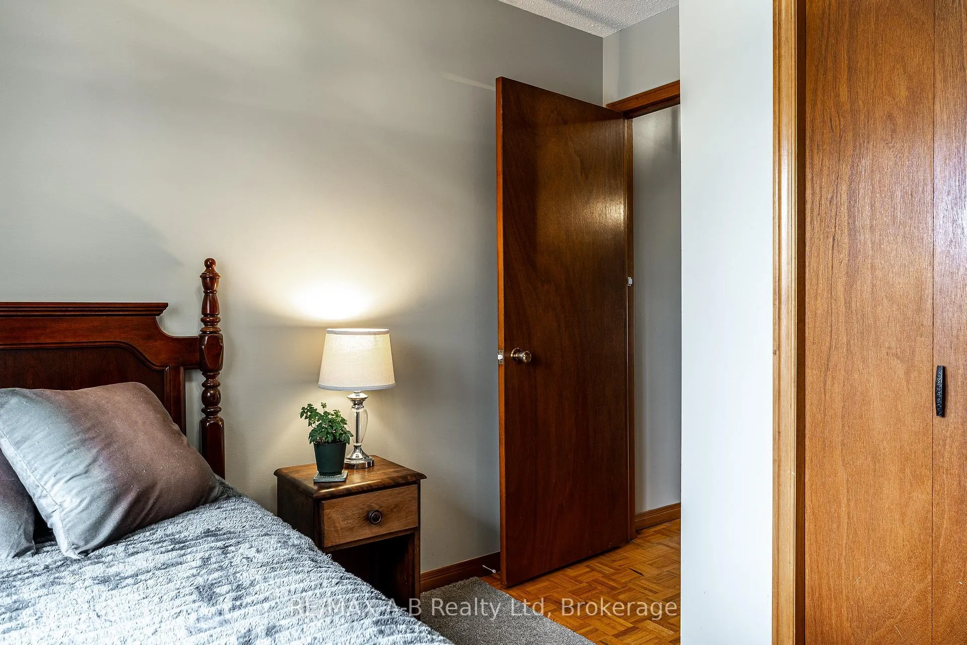 Photo 26 of 35 Sparling Crescent, St. Marys — HOMEH