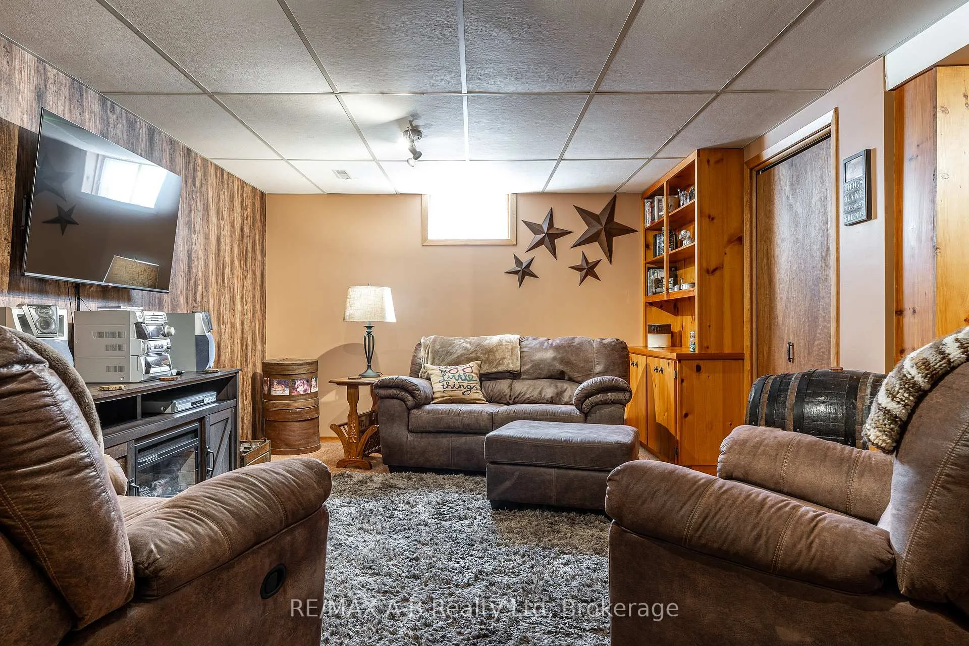 Photo 31 of 35 Sparling Crescent, St. Marys — HOMEH