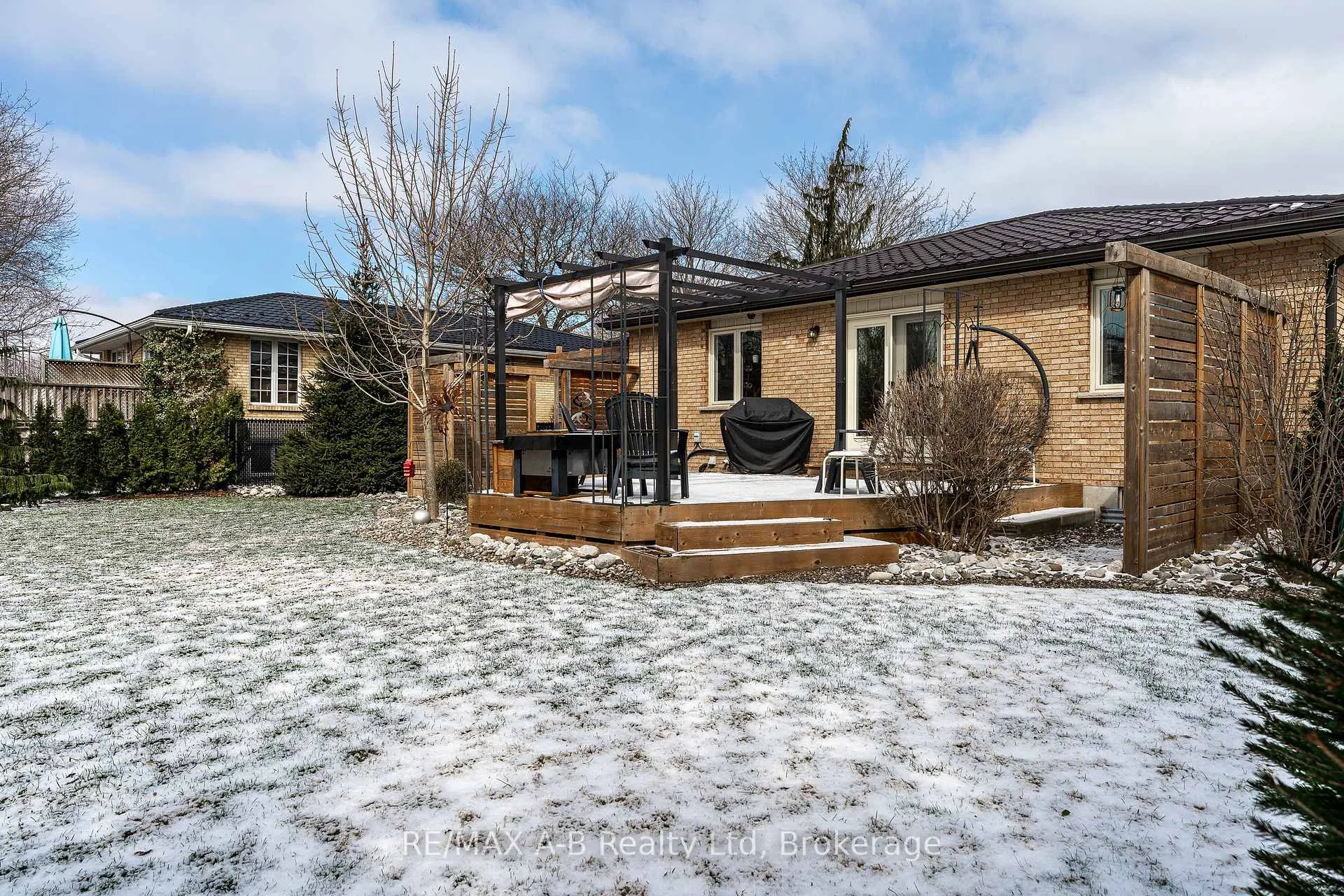Photo 40 of 35 Sparling Crescent, St. Marys — HOMEH