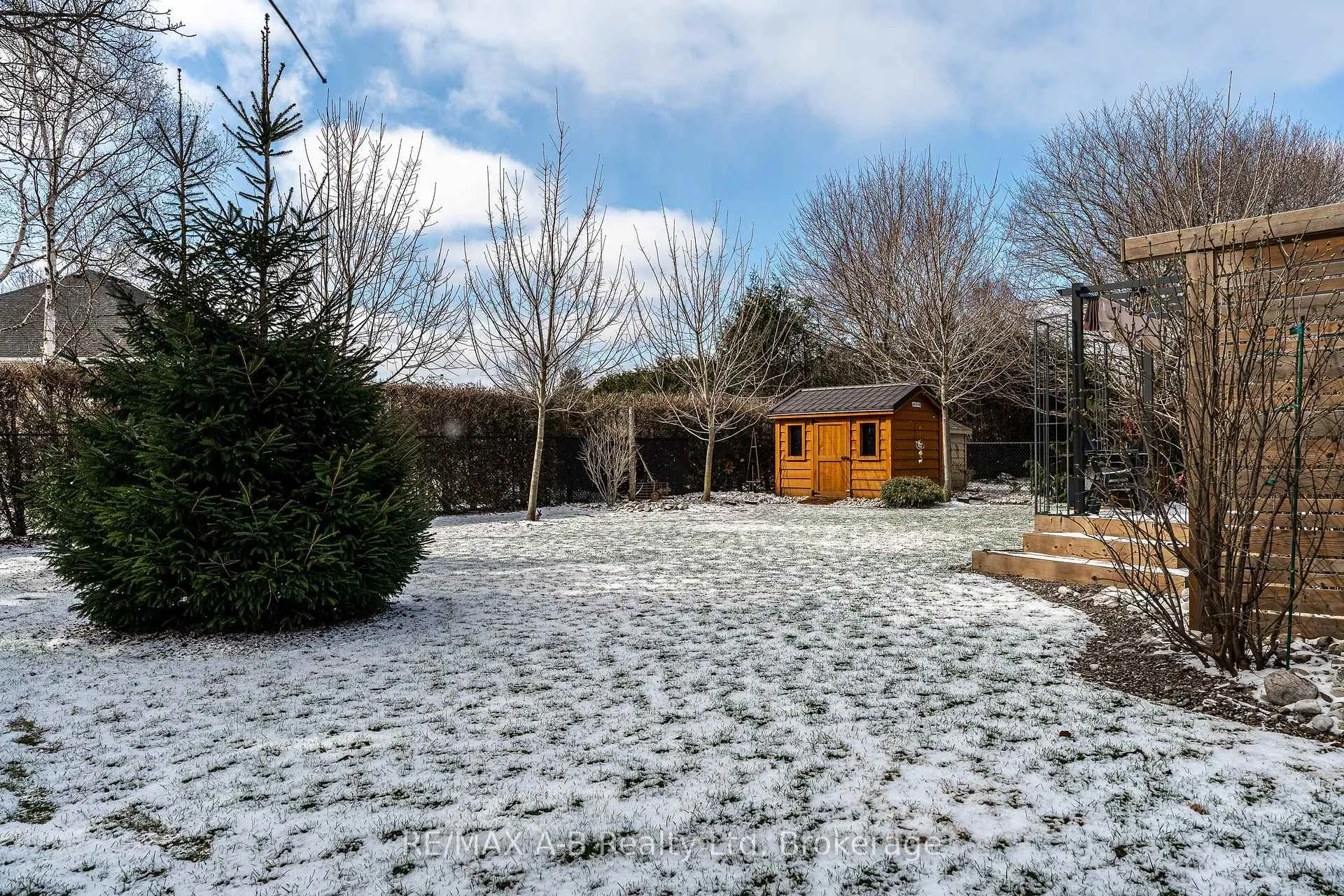 Photo 41 of 35 Sparling Crescent, St. Marys — HOMEH