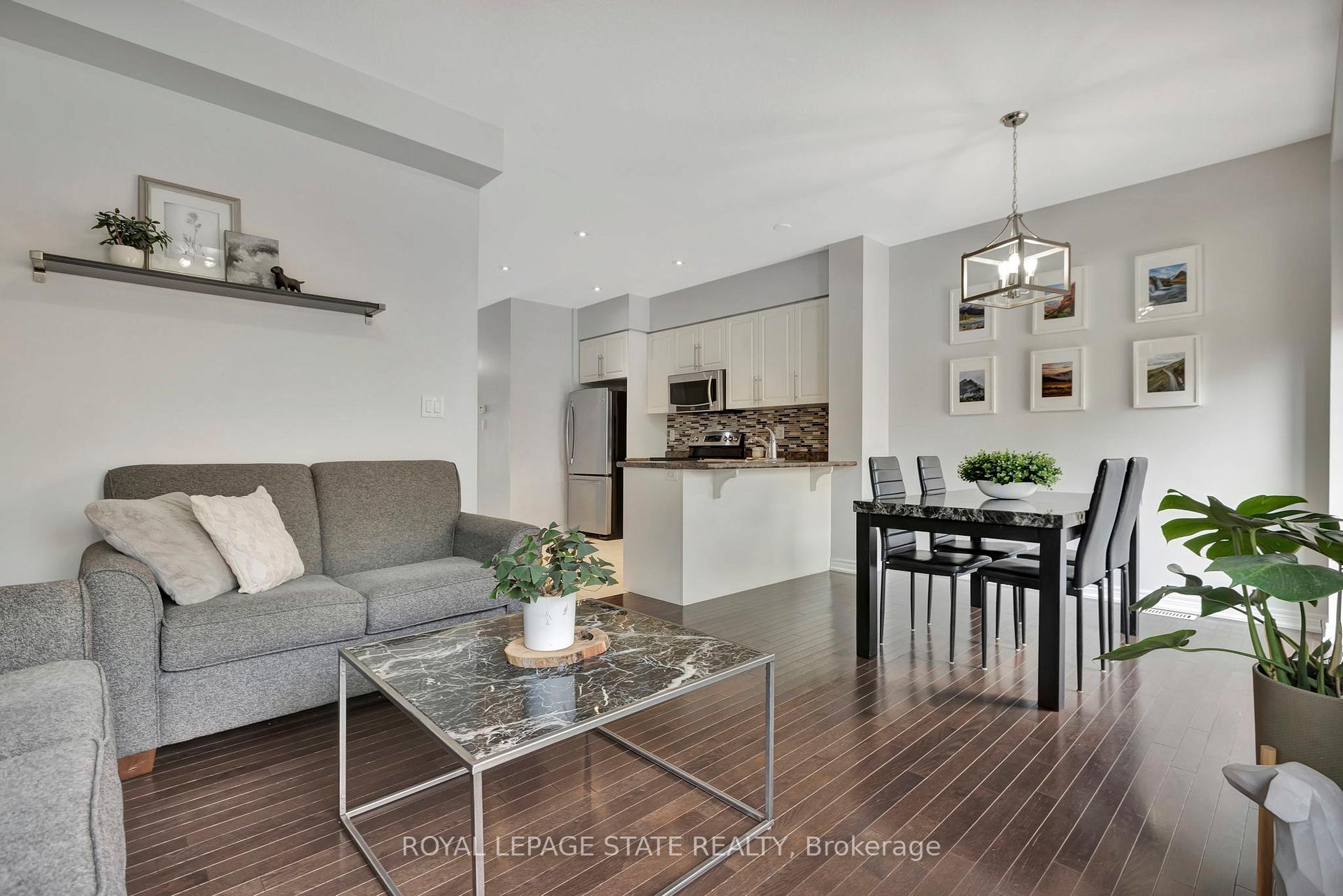 Photo 8 of Unit 29, 45 Royal Winter Drive, Hamilton, Binbrook — HOMEH