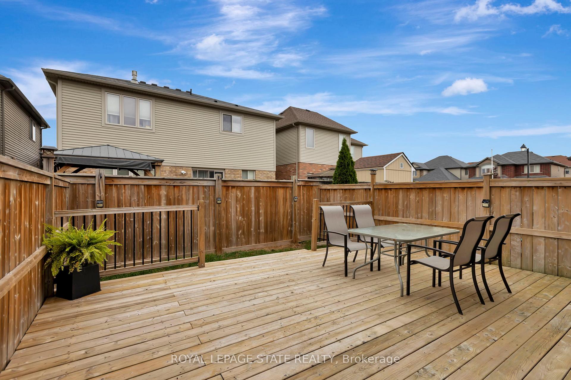 Photo 27 of Unit 29, 45 Royal Winter Drive, Hamilton, Binbrook — HOMEH