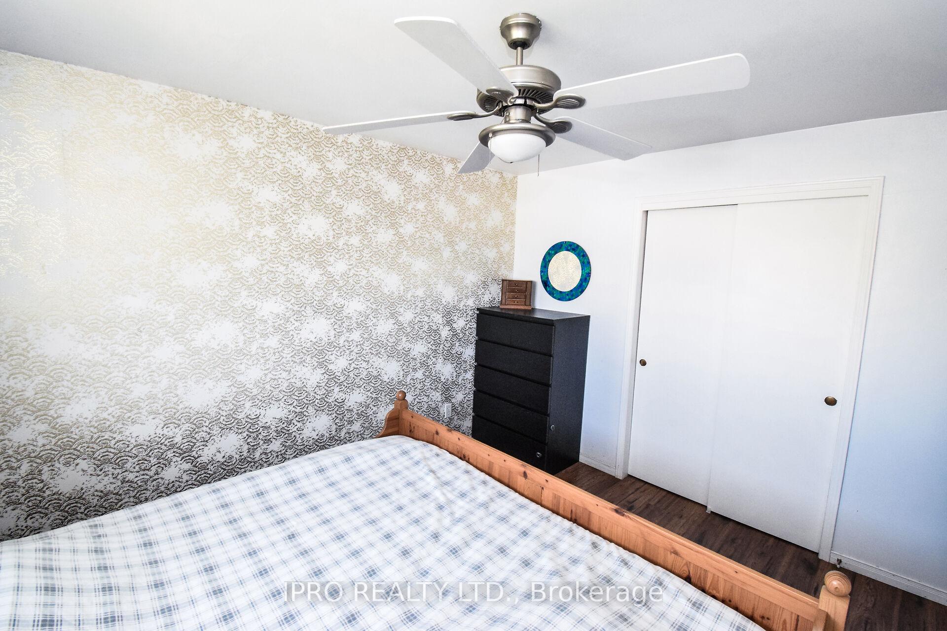 Photo 14 of 45 Brackencrest Road, St. Catharines, Secord Woods — HOMEH
