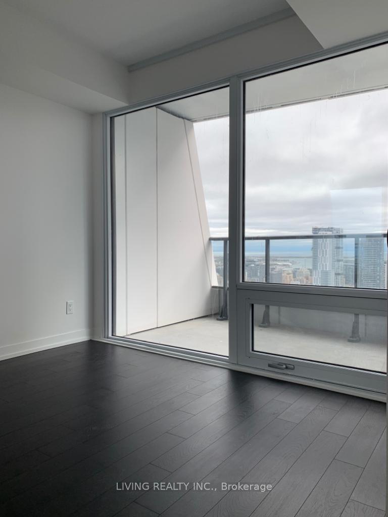 Photo 5 of Unit 4309, 85 Wood Street, Toronto, Church-Yonge Corridor — HOMEH