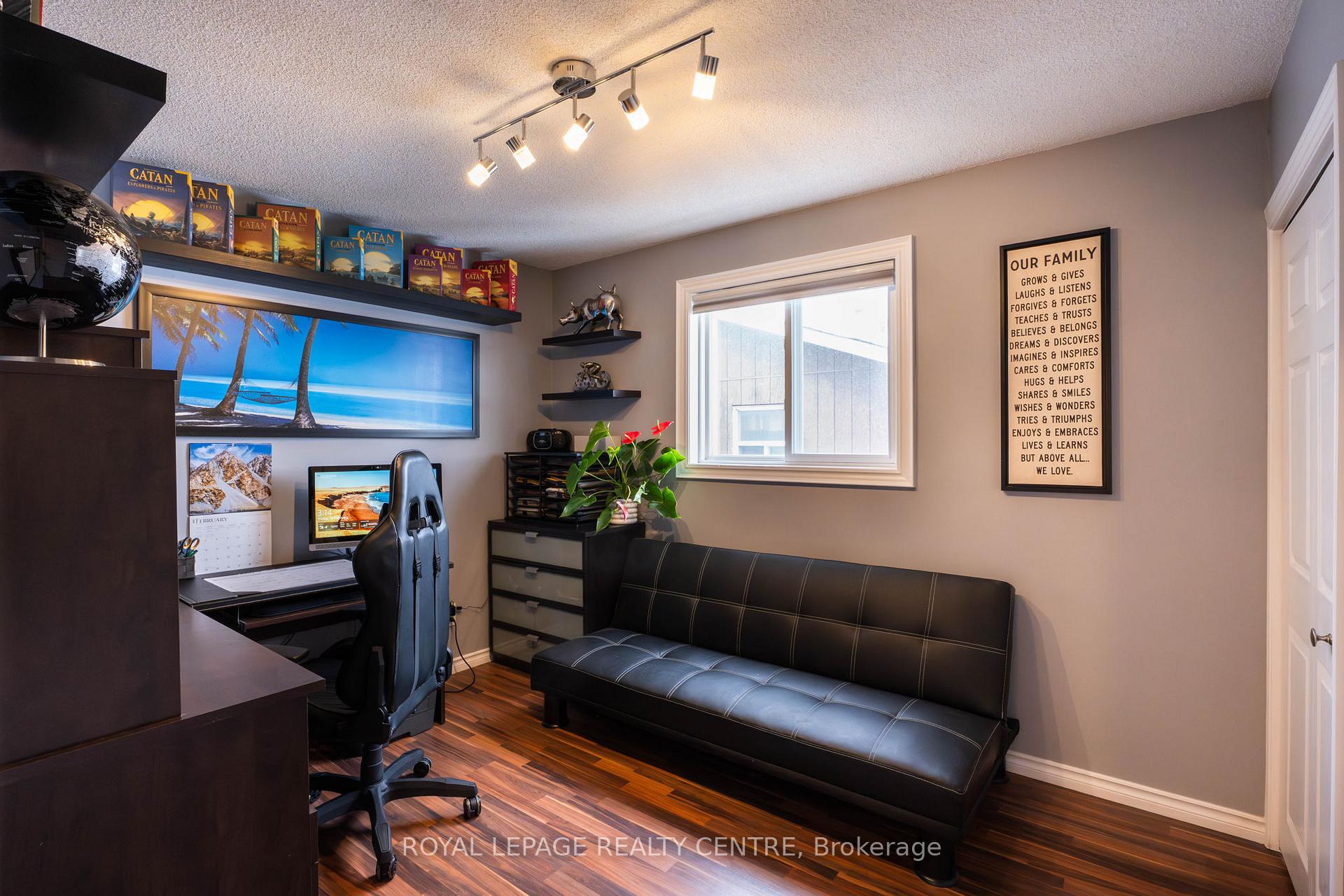 Photo 33 of 110 Simmons Boulevard, Brampton, Madoc — HOMEH