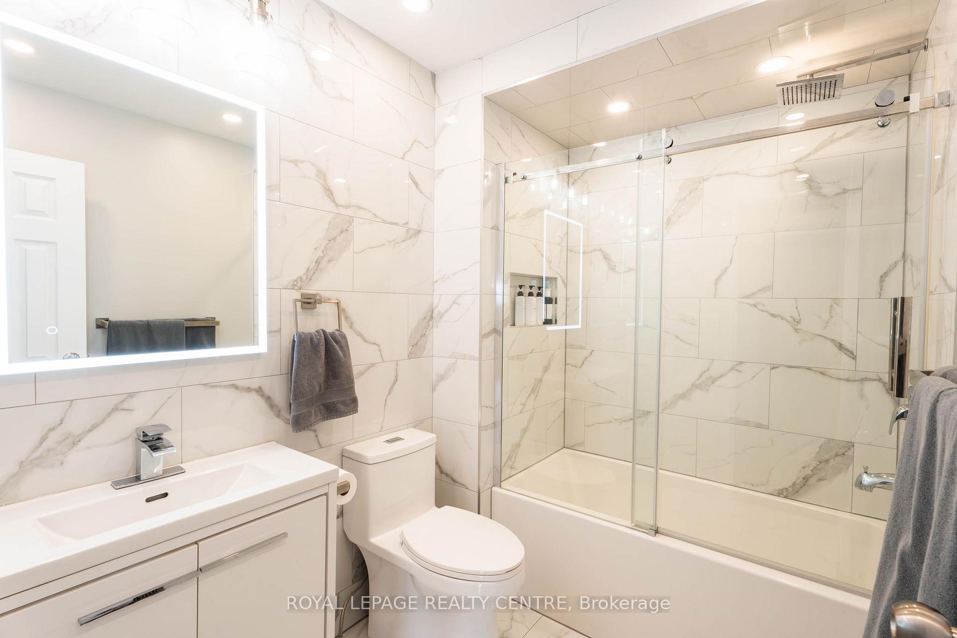 Photo 9 of 110 Simmons Boulevard, Brampton, Madoc — HOMEH