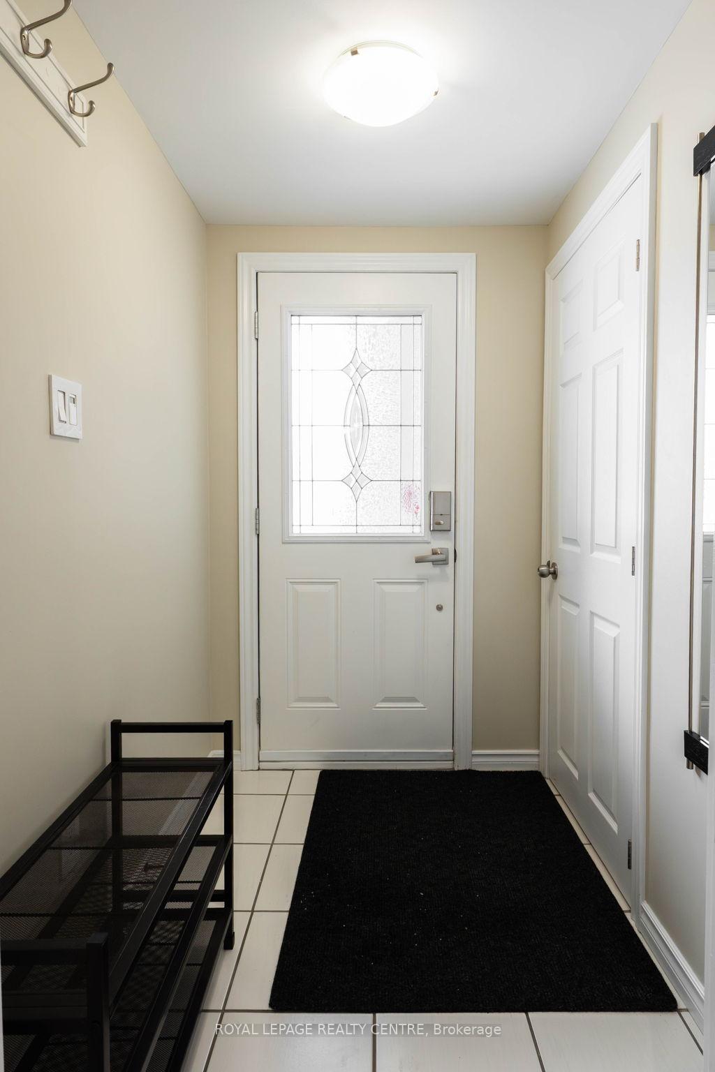 Photo 10 of 110 Simmons Boulevard, Brampton, Madoc — HOMEH