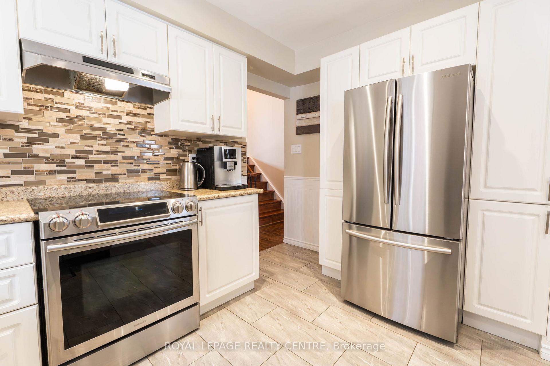 Photo 39 of 110 Simmons Boulevard, Brampton, Madoc — HOMEH