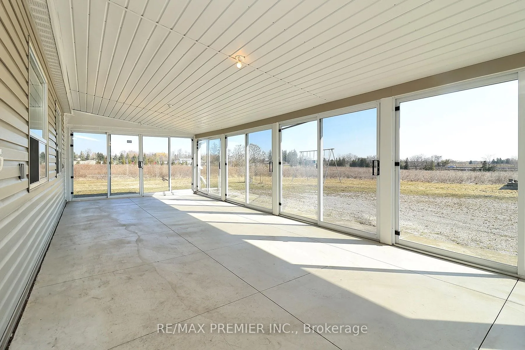 Photo 11 of 6080 King Vaughan Road, Vaughan, Kleinburg — HOMEH