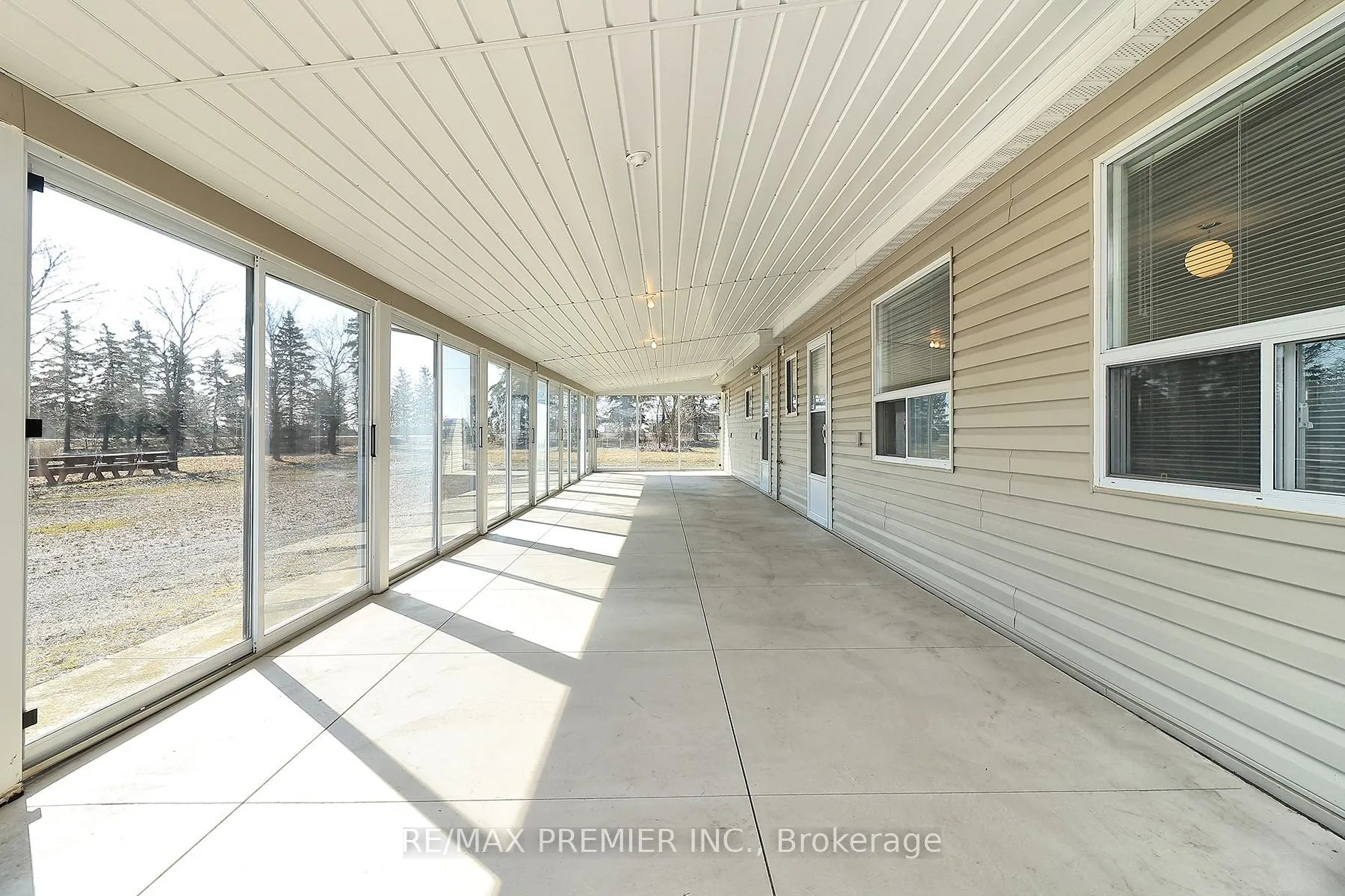 Photo 12 of 6080 King Vaughan Road, Vaughan, Kleinburg — HOMEH