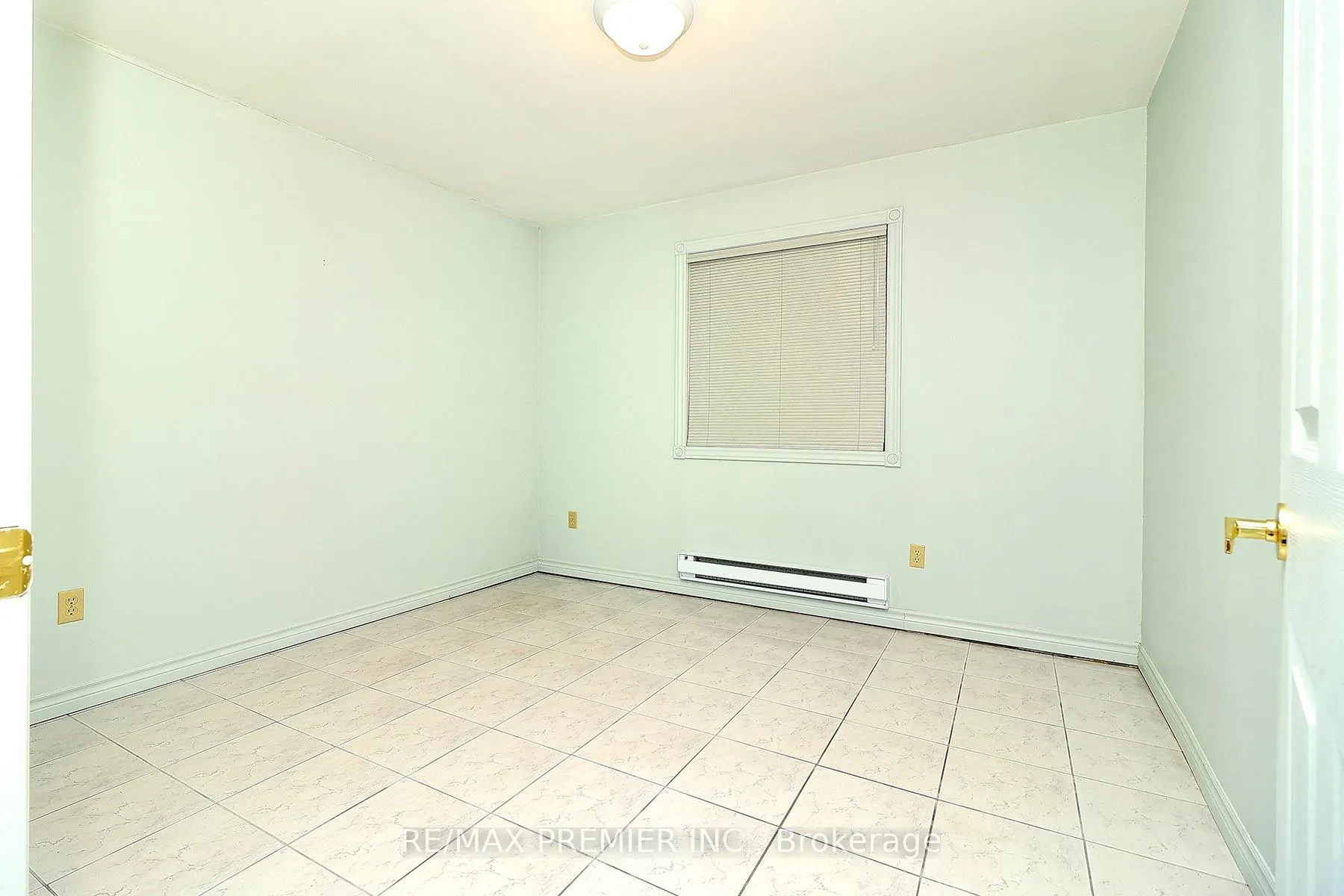 Photo 15 of 6080 King Vaughan Road, Vaughan, Kleinburg — HOMEH