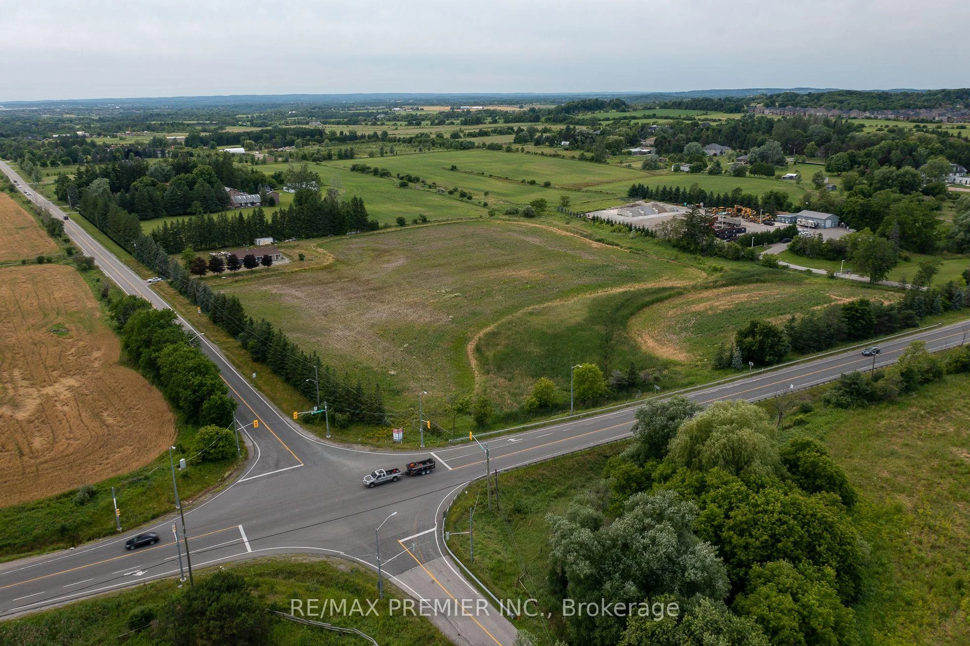 Photo 8 of 6080 King Vaughan Road, Vaughan, Kleinburg — HOMEH