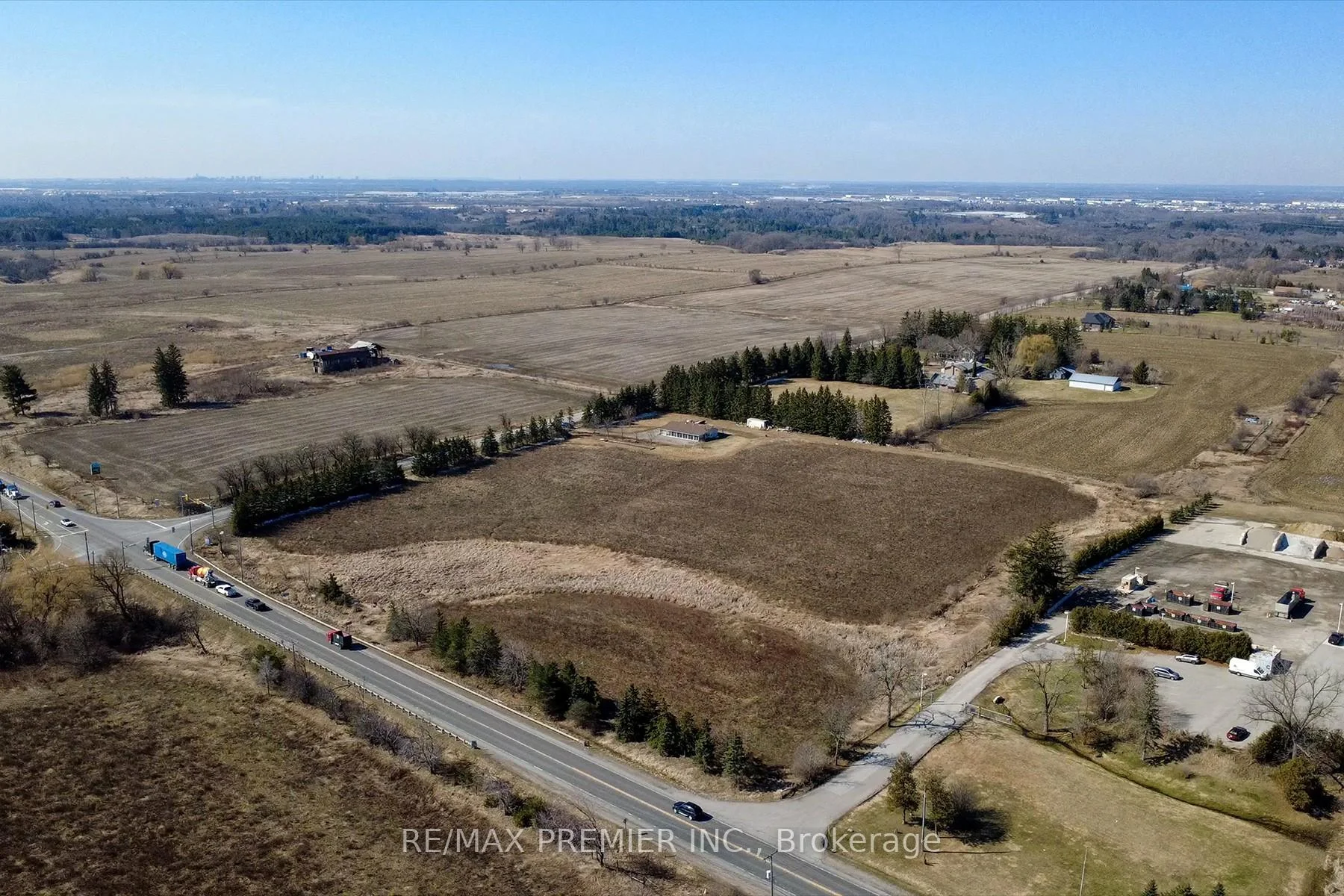 Photo 9 of 6080 King Vaughan Road, Vaughan, Kleinburg — HOMEH