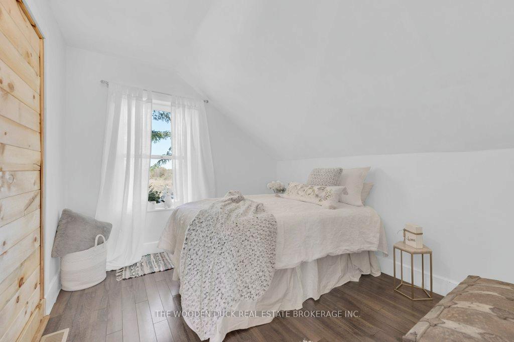 Photo 11 of 222 Tenth Line Road, Douro-Dummer — HOMEH