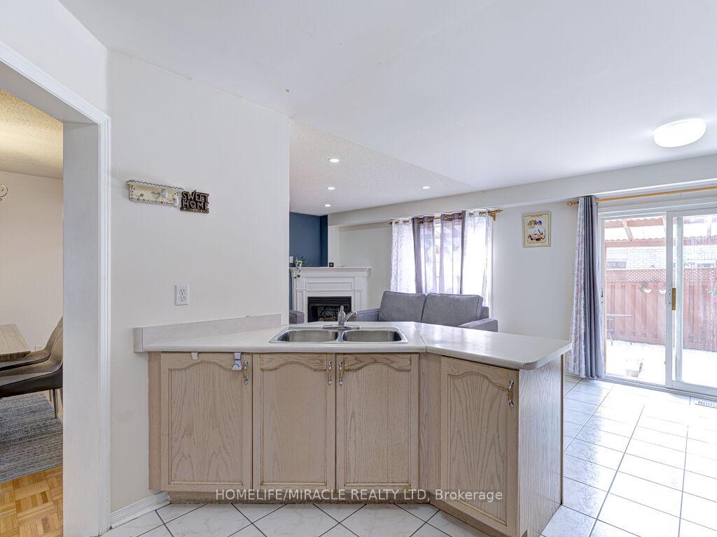 Photo 21 of 21 Tideland Drive, Brampton, Fletcher's Meadow — HOMEH
