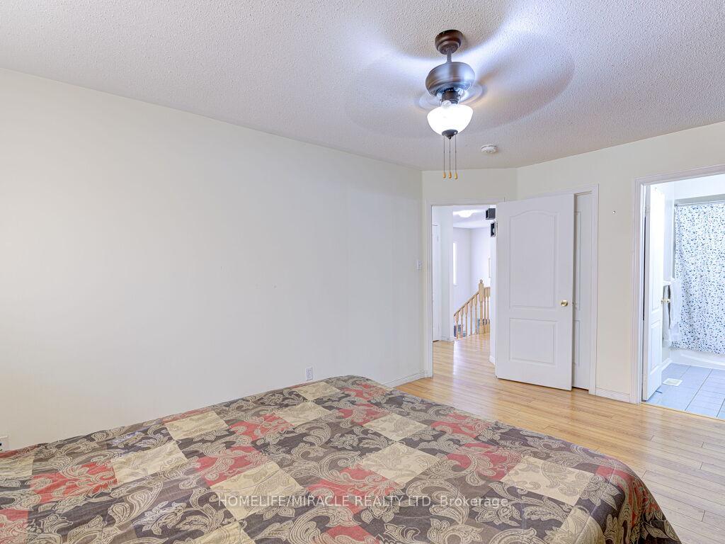Photo 14 of 21 Tideland Drive, Brampton, Fletcher's Meadow — HOMEH