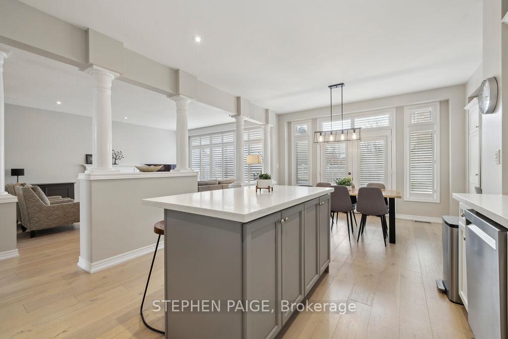 Photo 14 of 12 Moorland Crescent, Hamilton, Meadowlands — HOMEH