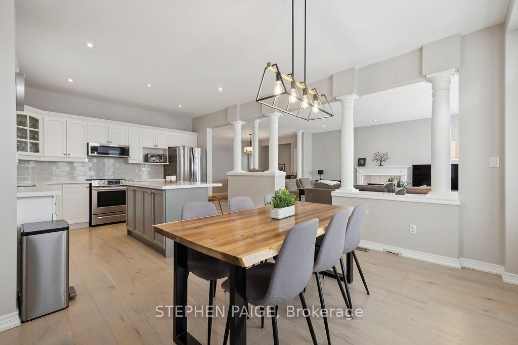 Photo 19 of 12 Moorland Crescent, Hamilton, Meadowlands — HOMEH