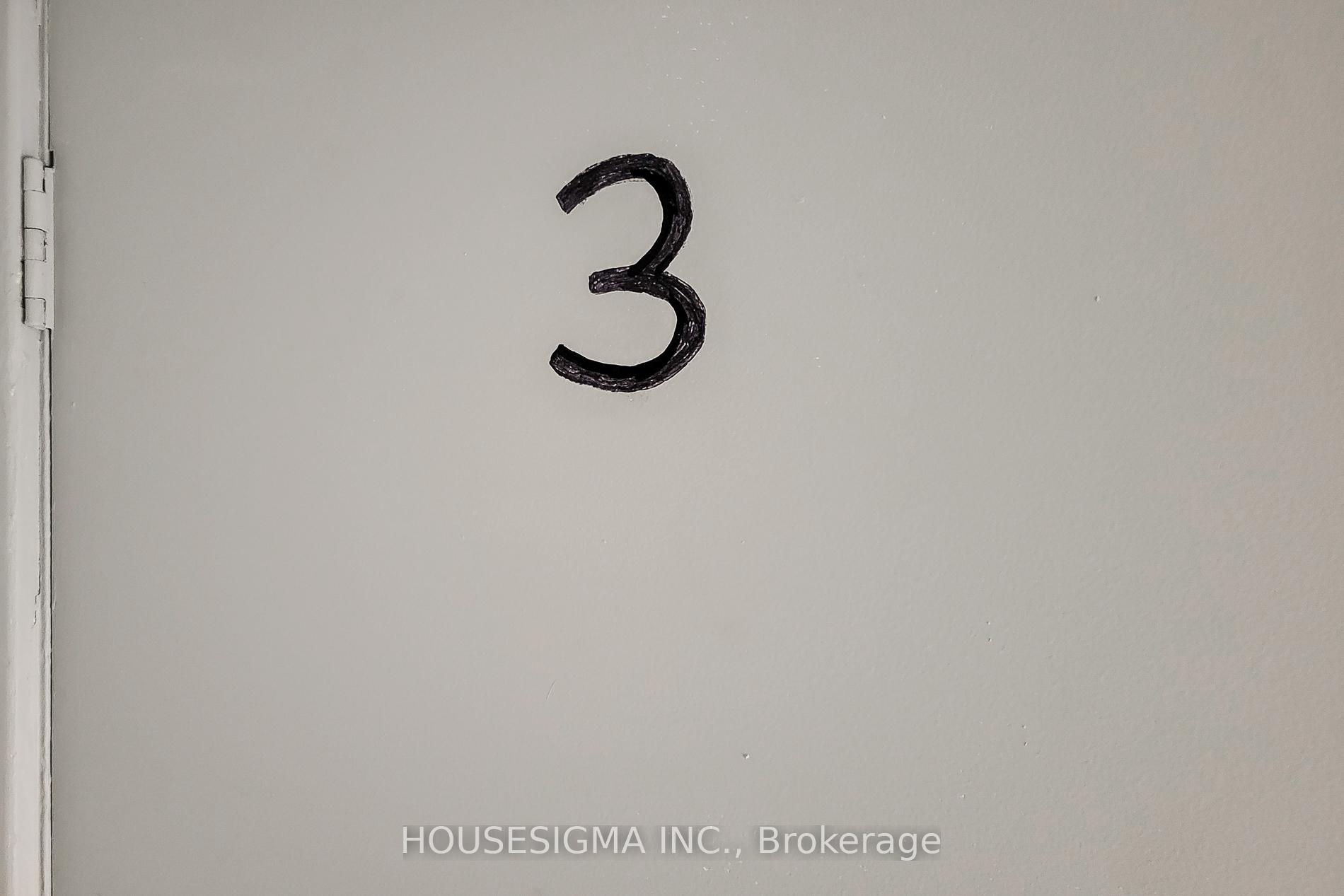 Photo 29 of 46 Ottawa Street S, Hamilton, Delta — HOMEH