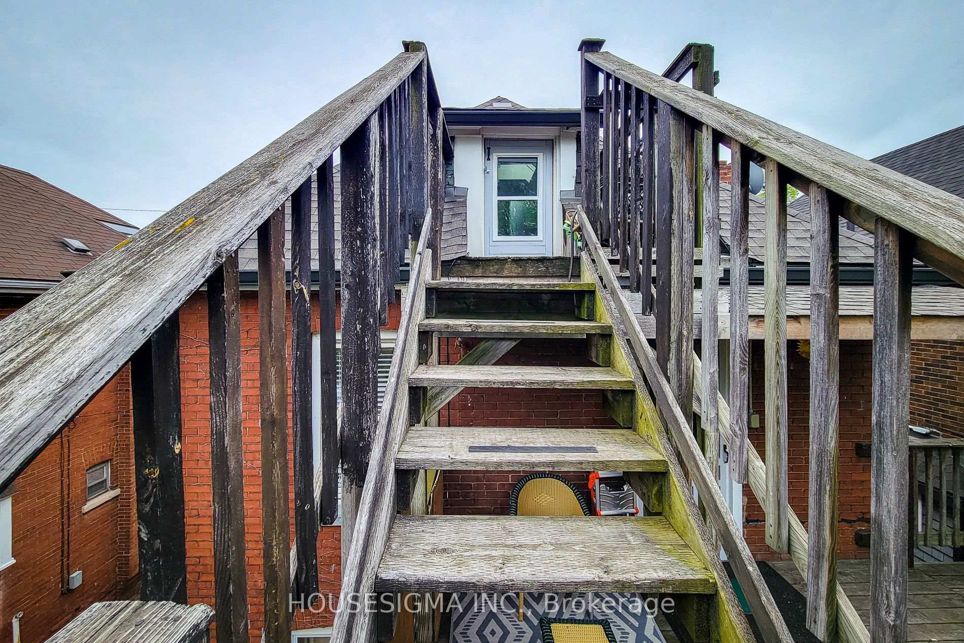 Photo 38 of 46 Ottawa Street S, Hamilton, Delta — HOMEH