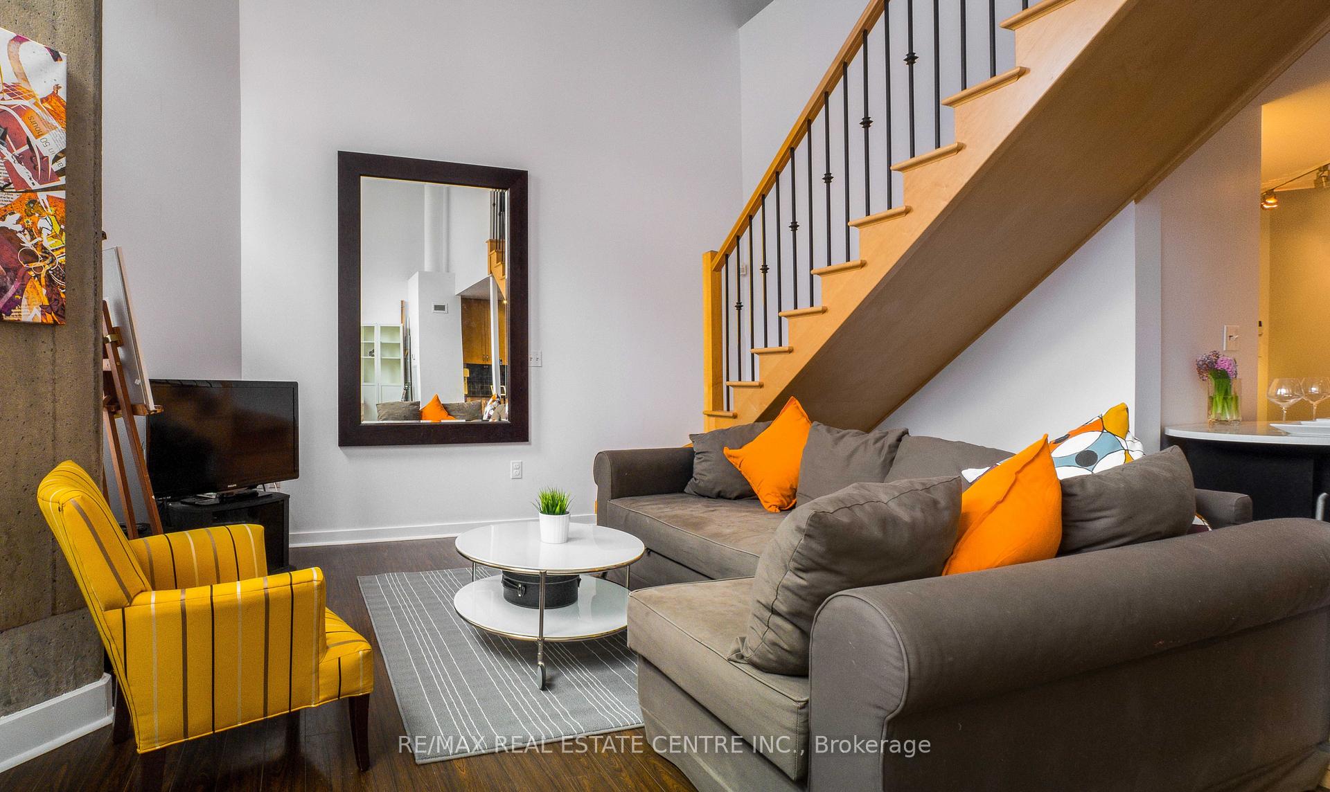 Photo 12 of Unit 101, 66 Bay Street S, Hamilton, Durand — HOMEH