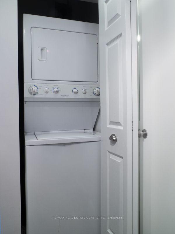 Photo 21 of Unit 101, 66 Bay Street S, Hamilton, Durand — HOMEH