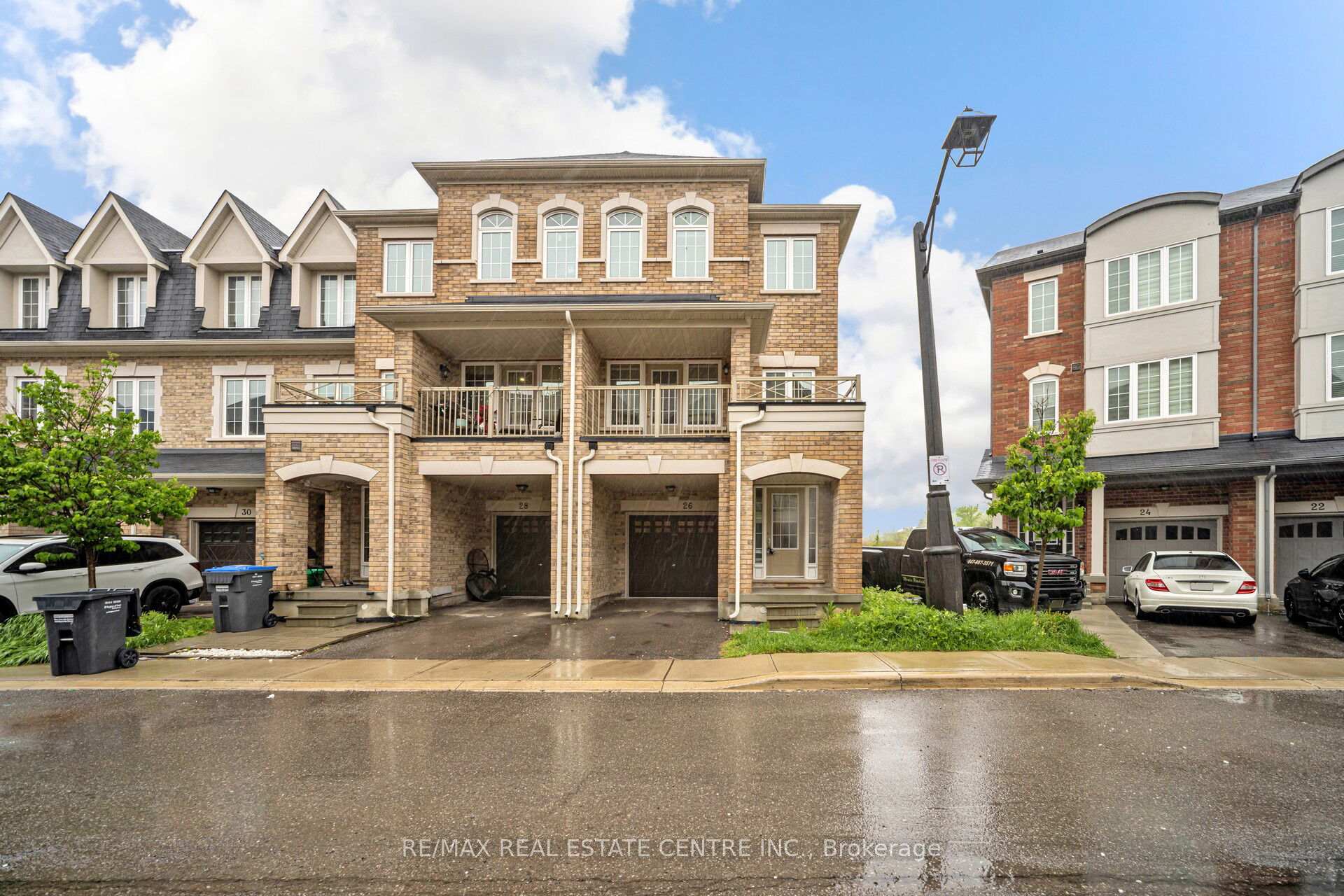 Photo 2 of 26 Miami Grove, Brampton, Heart Lake East — HOMEH