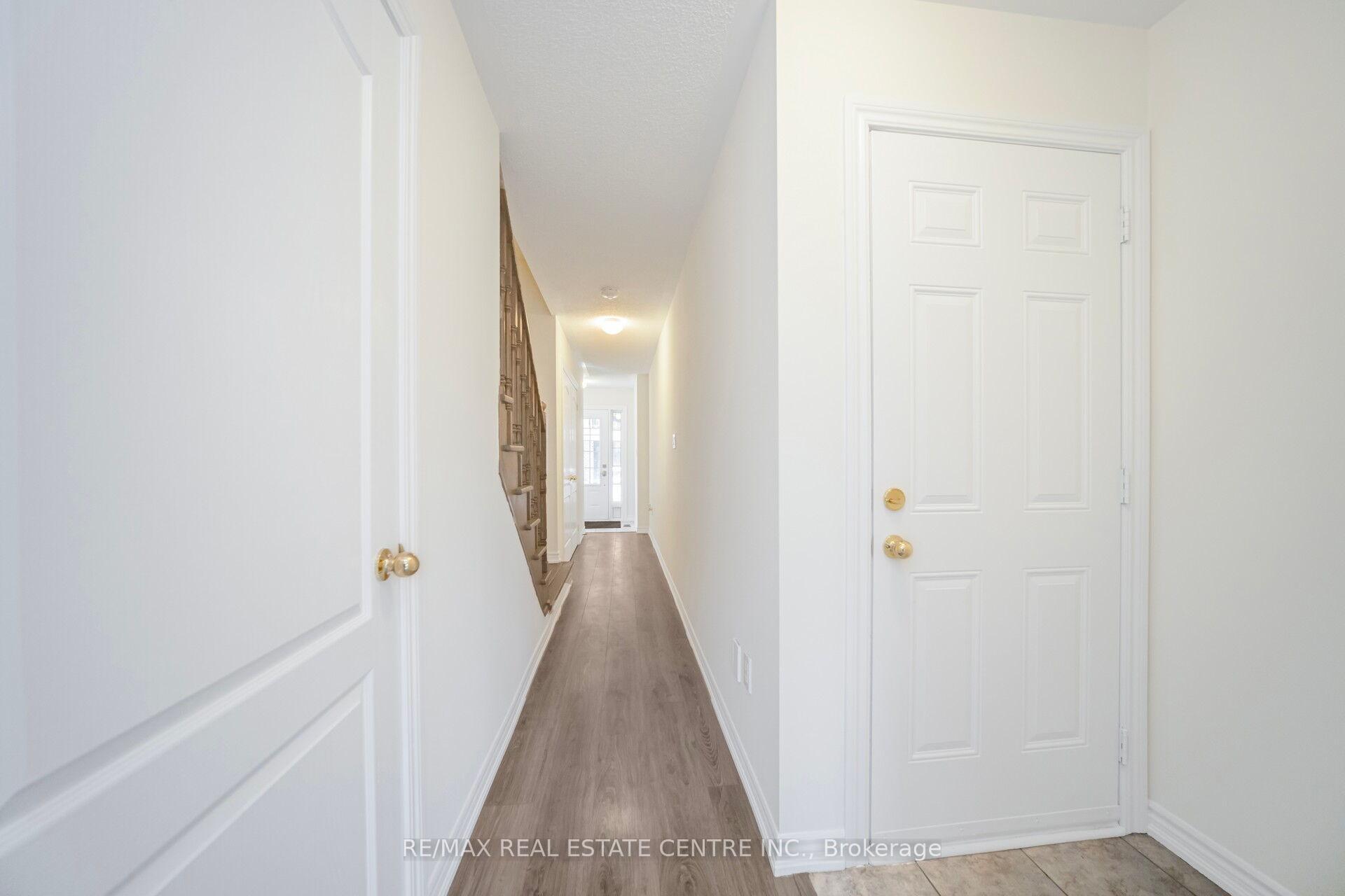 Photo 9 of 26 Miami Grove, Brampton, Heart Lake East — HOMEH