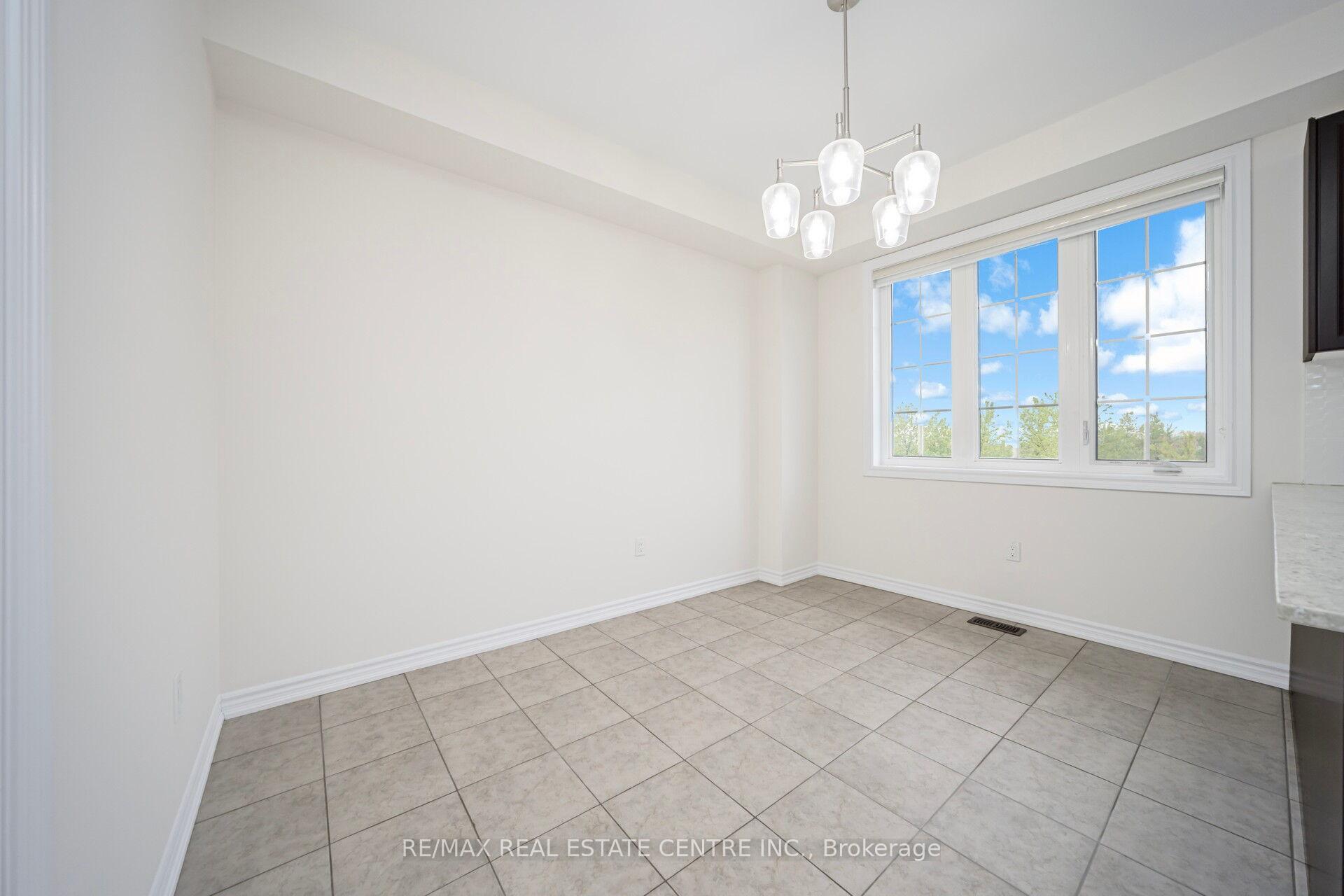 Photo 20 of 26 Miami Grove, Brampton, Heart Lake East — HOMEH