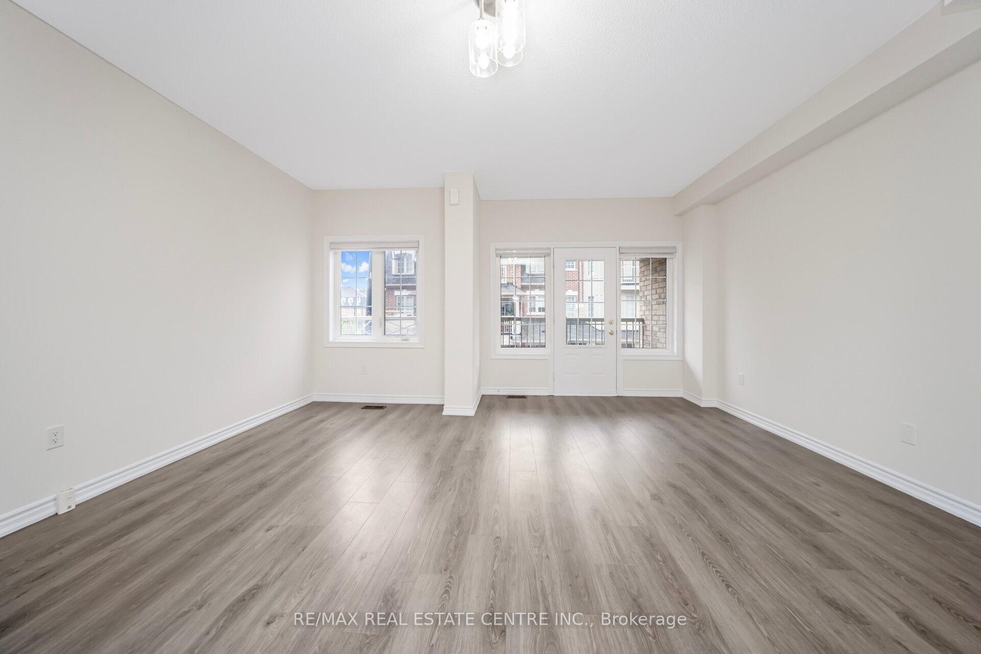 Photo 24 of 26 Miami Grove, Brampton, Heart Lake East — HOMEH