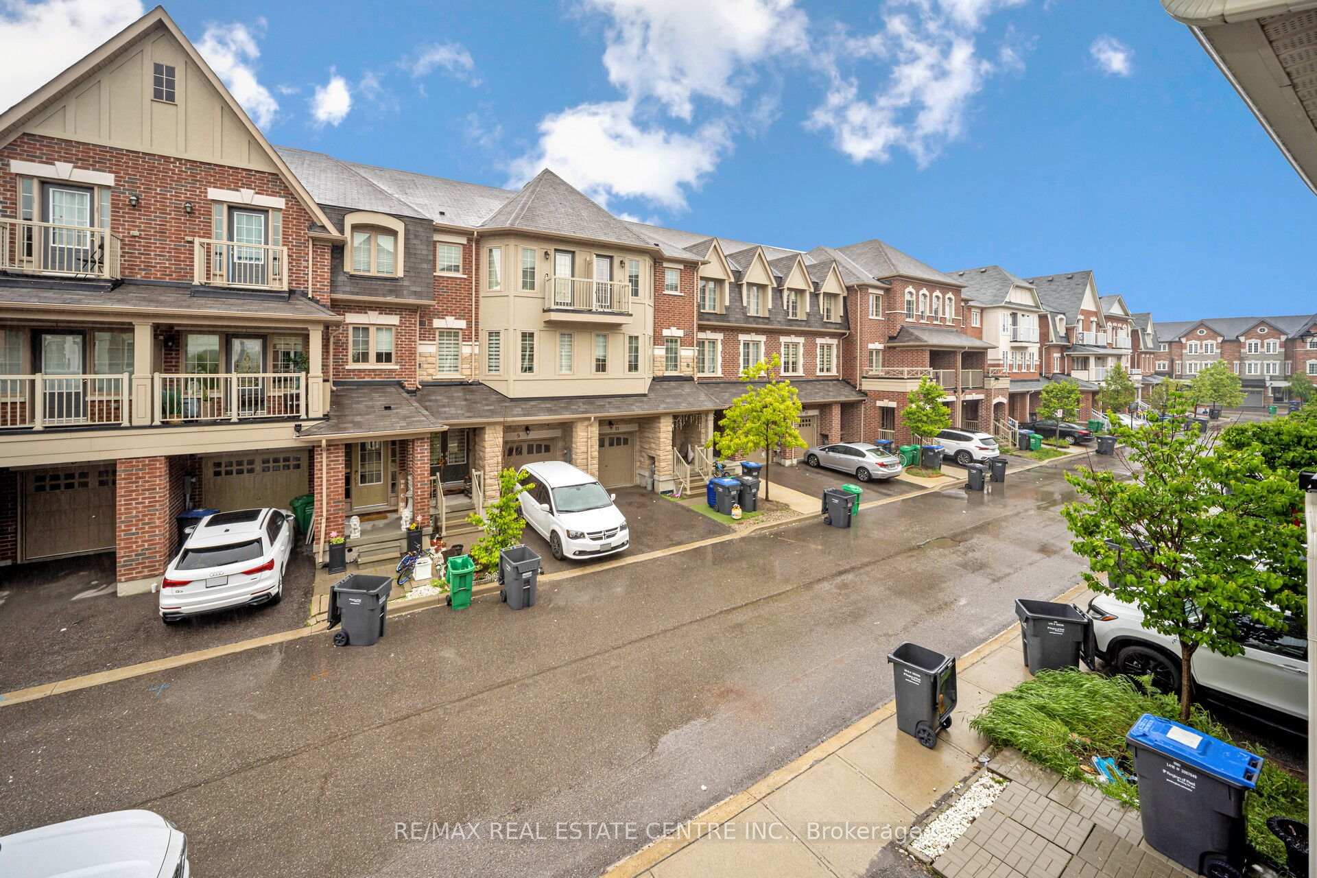 Photo 33 of 26 Miami Grove, Brampton, Heart Lake East — HOMEH